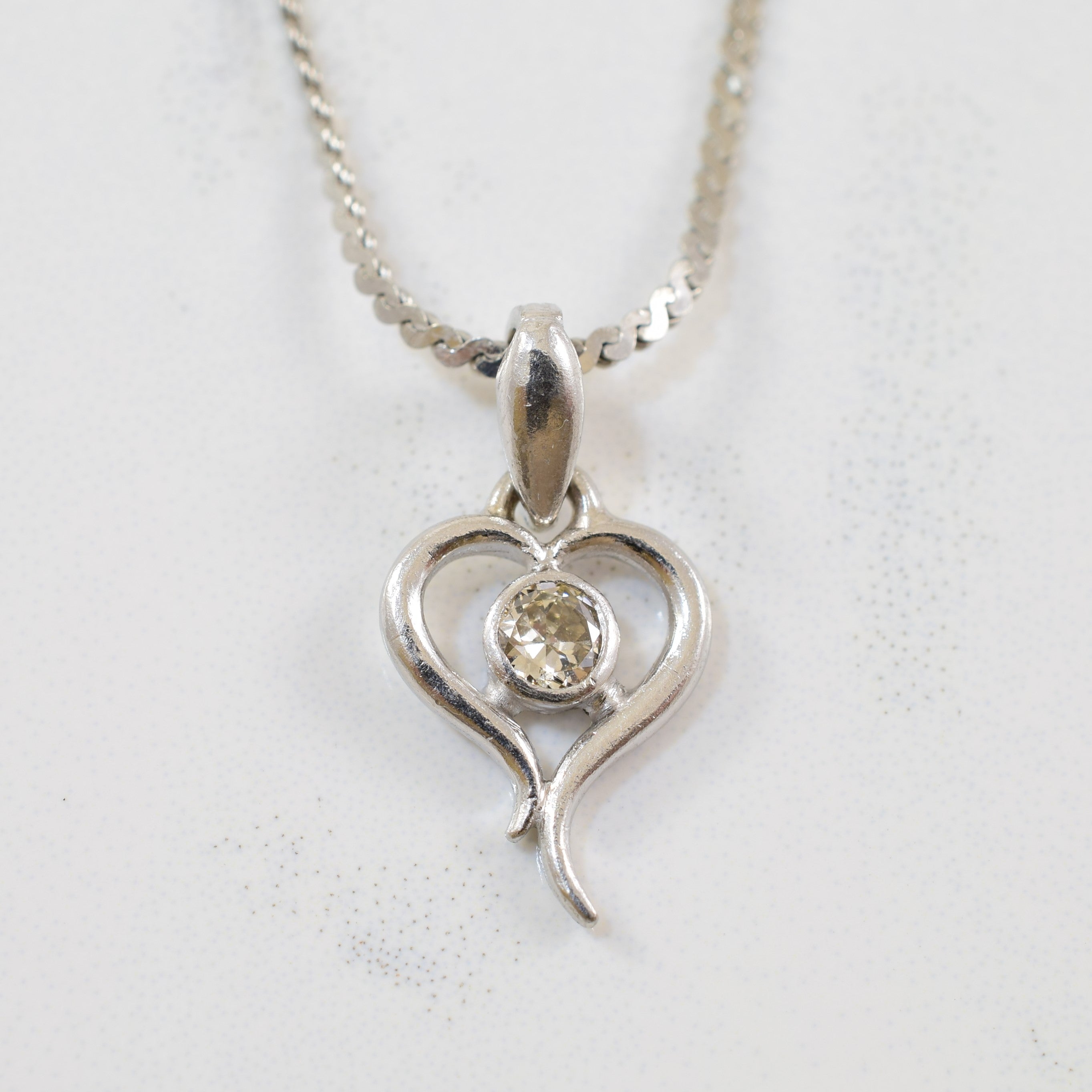 Platinum Solitaire Diamond Heart Necklace | 0.09ct | 16" |