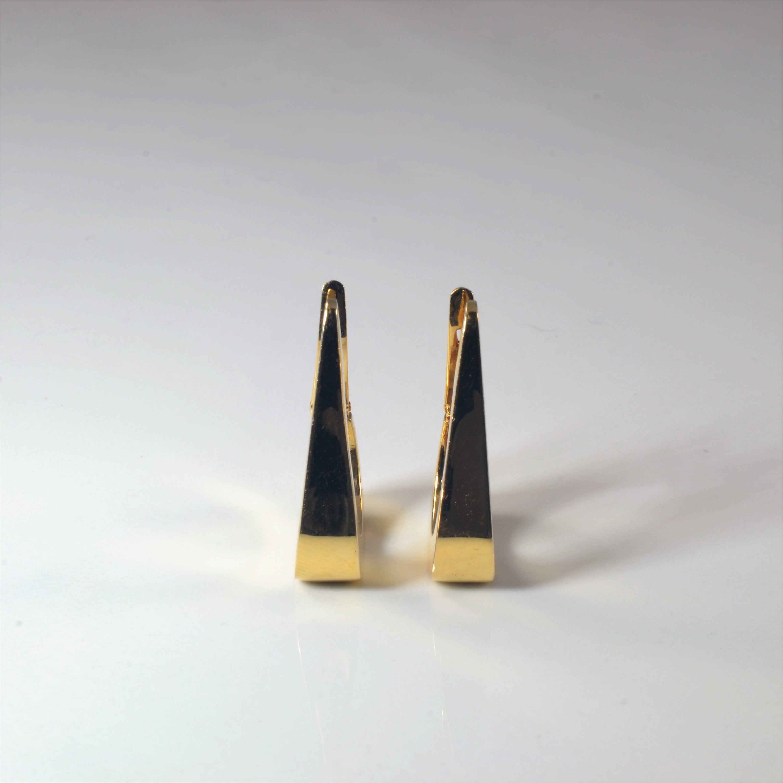 Tapered Yellow Gold Hoop Earrings |