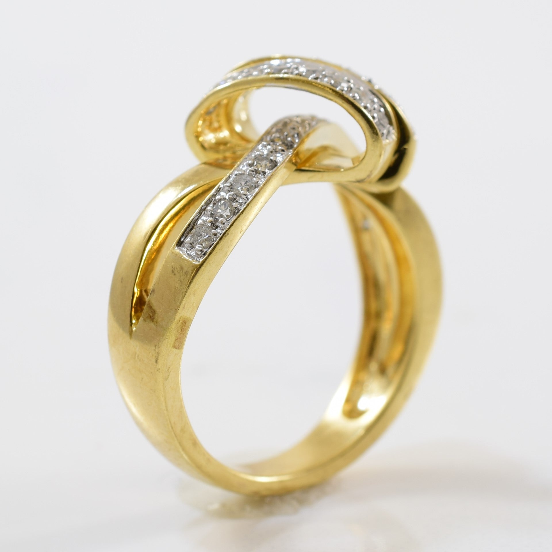 Diamond Ribbon Ring | 0.20ctw | SZ 7 |