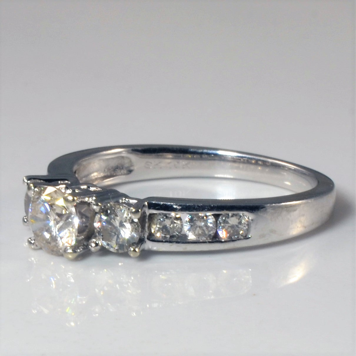 Three Stone Diamond Engagement Ring | 0.84ctw | SZ 6.5 |