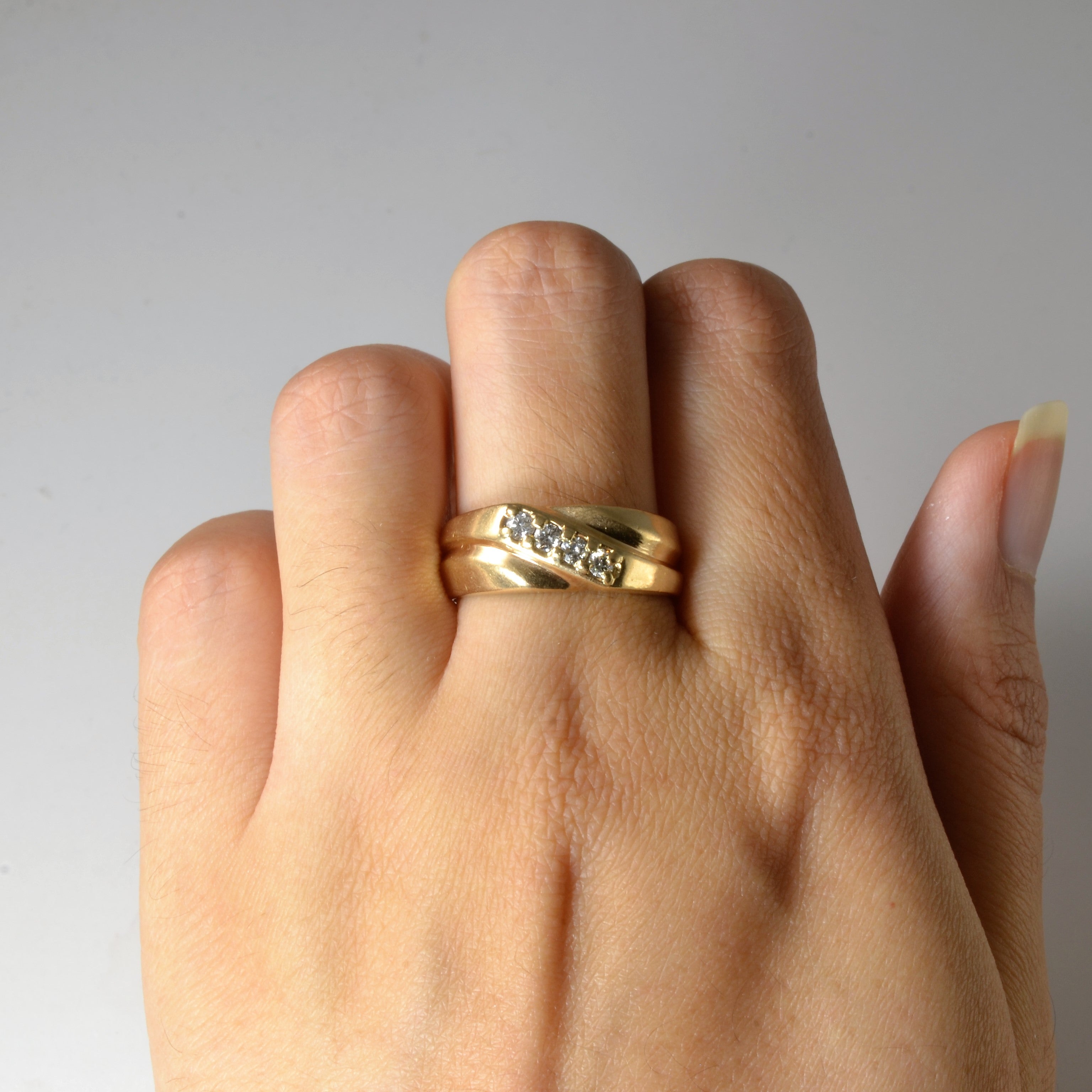 Four Stone Diamond Overlay Ring | 0.20ctw | SZ 8.5 |