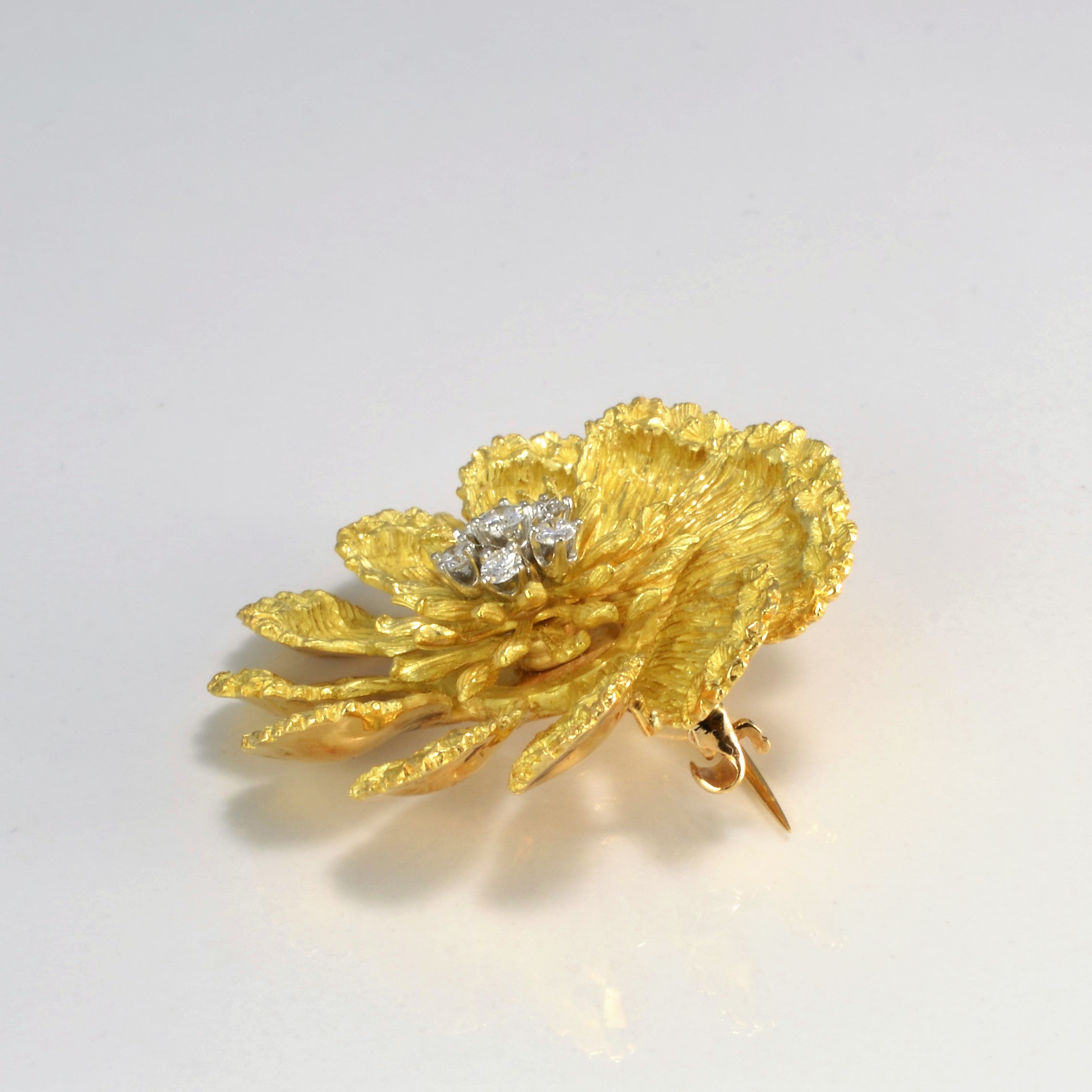 Intricate Diamond Flower Brooch | 0.26ctw |