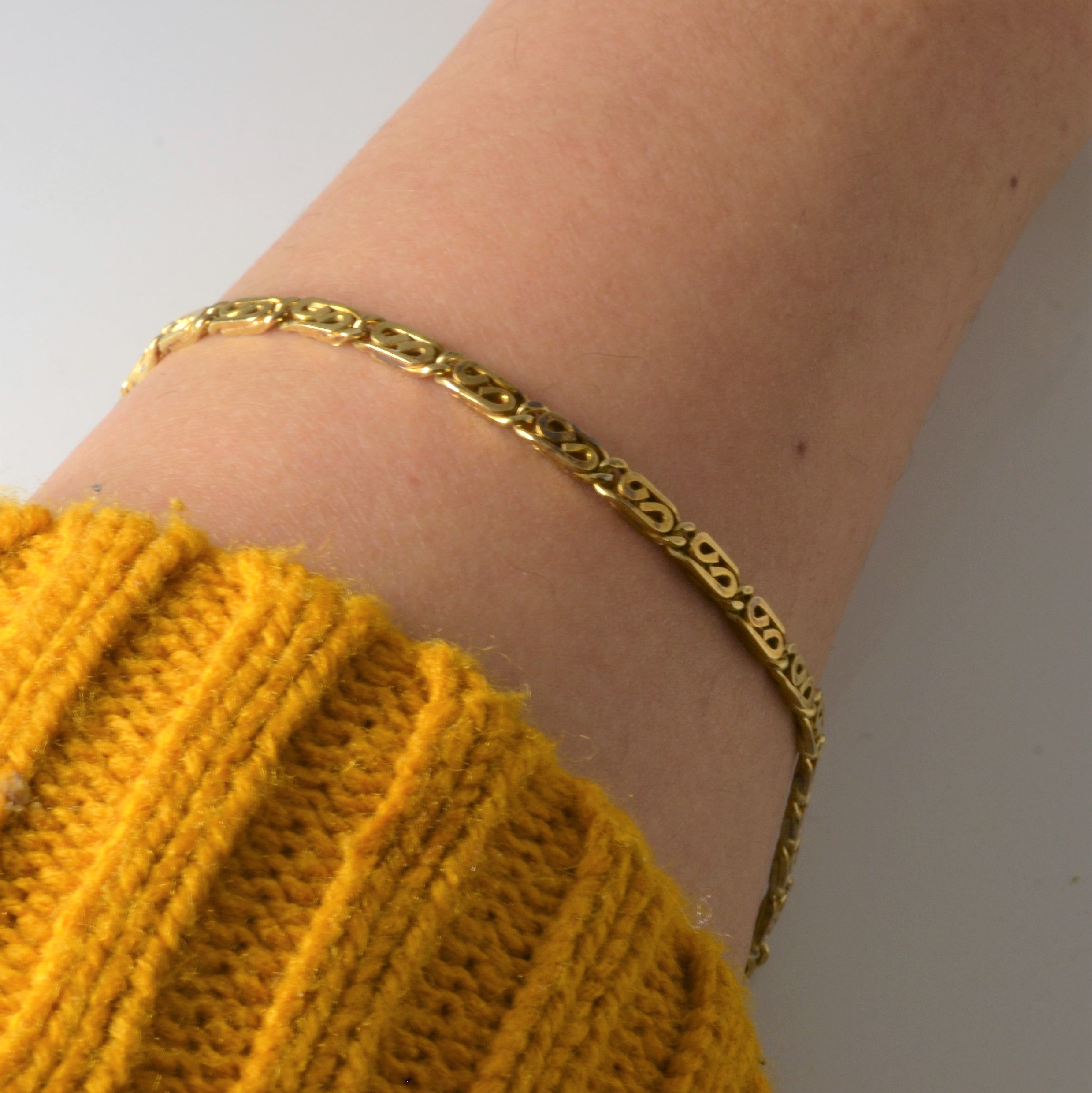 14k Yellow Gold Swirl Pattern Chain Bracelet | 7"|