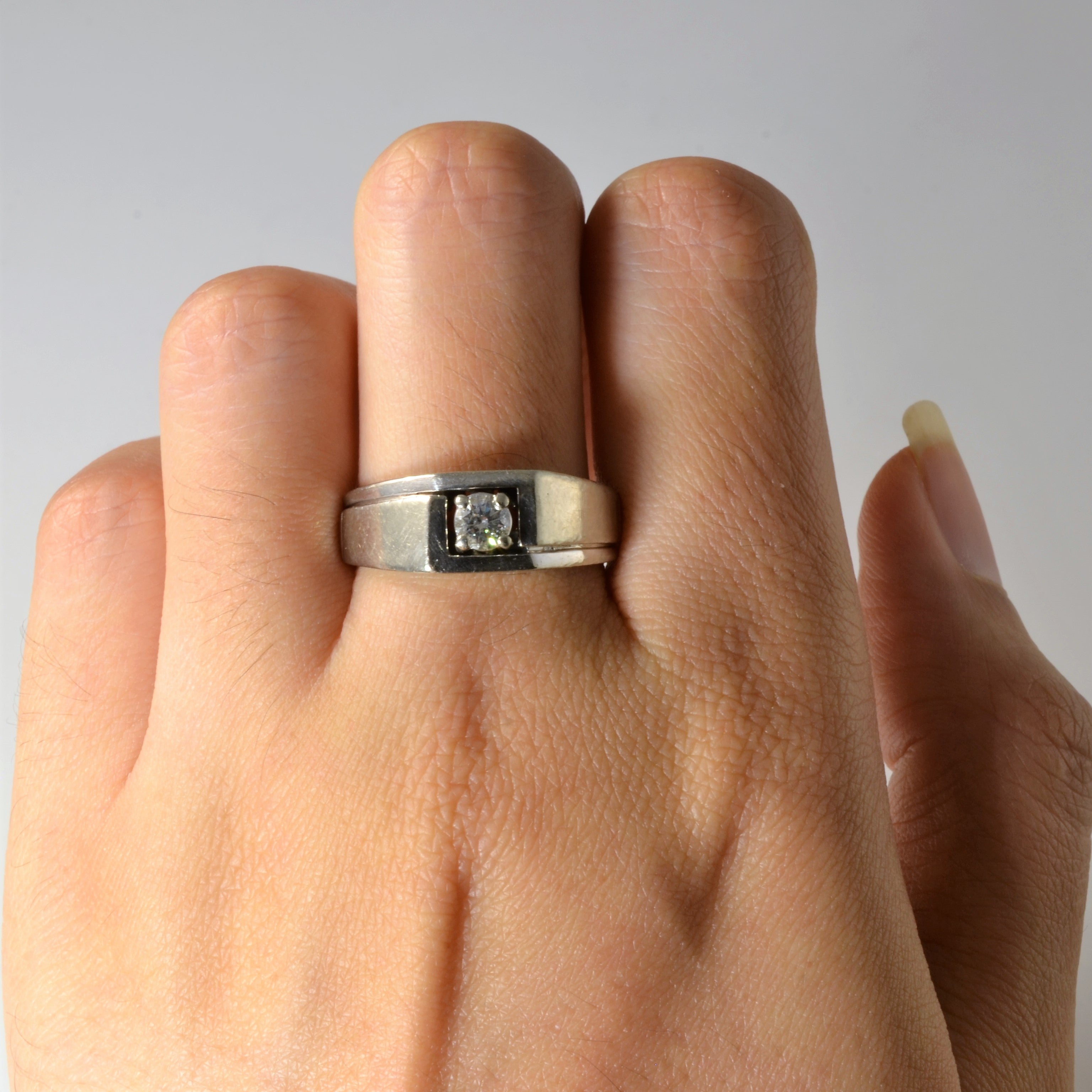 Offset Solitaire Diamond Band | 0.25ct | SZ 7.75 |