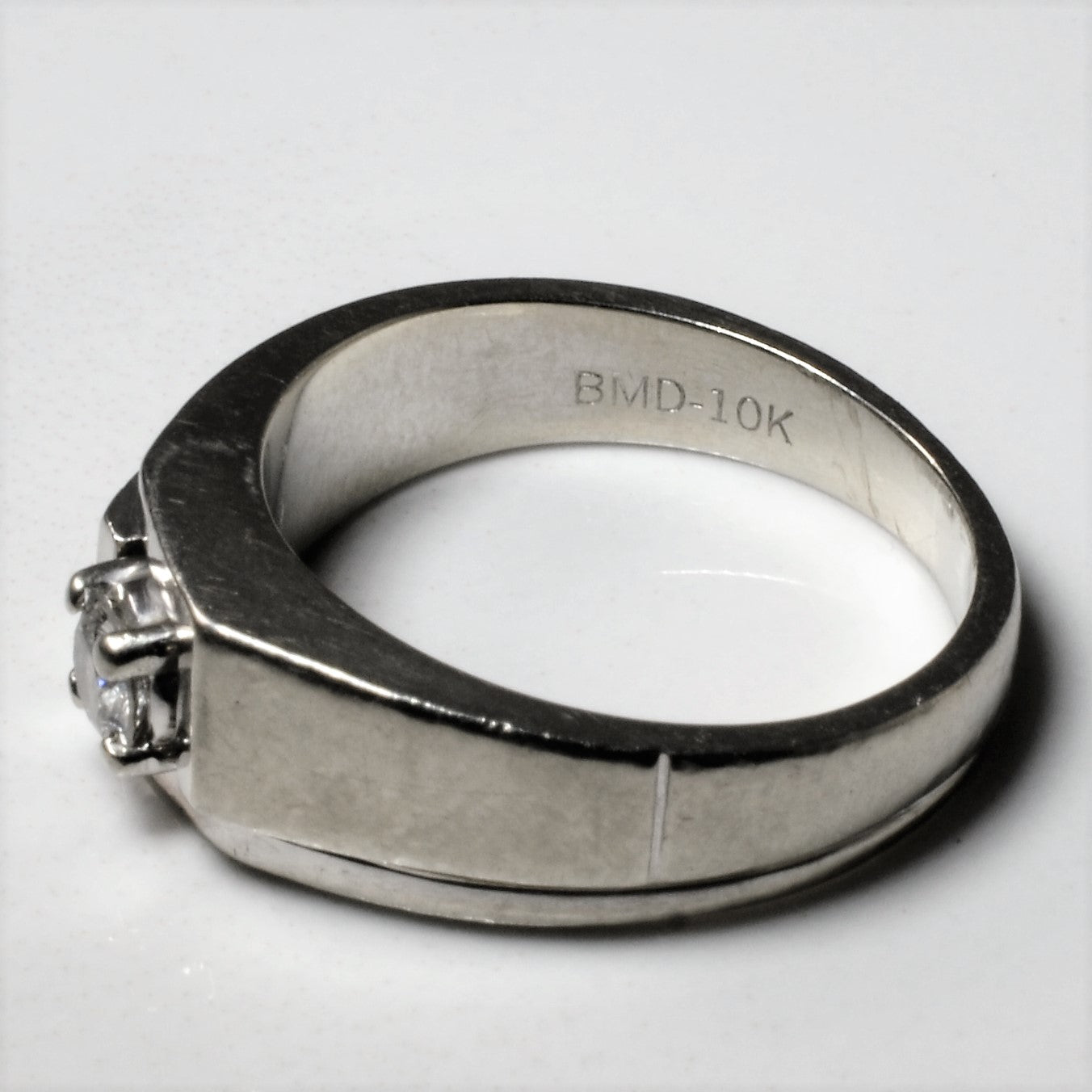 Offset Solitaire Diamond Band | 0.25ct | SZ 7.75 |