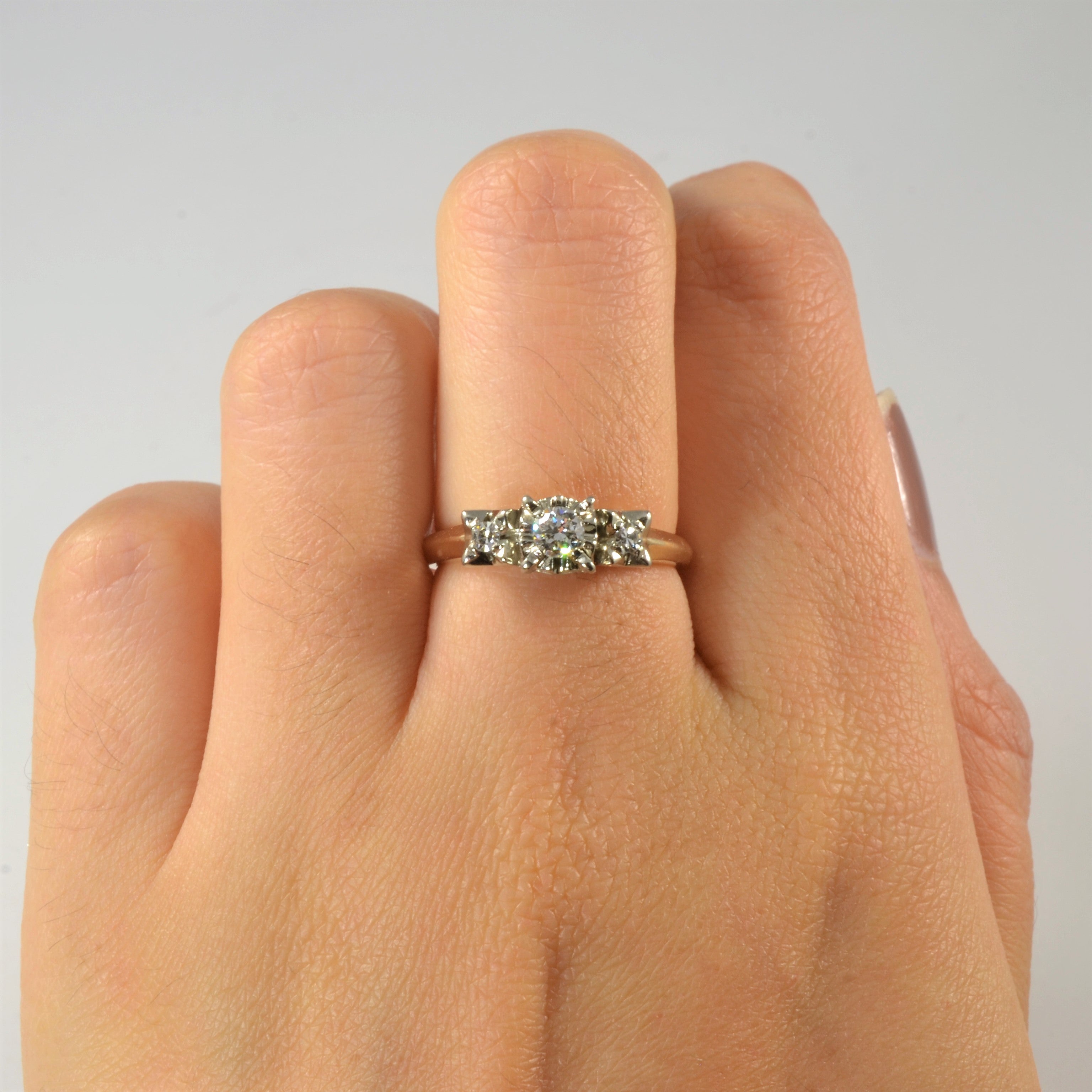 Three Stone Diamond Illusion Ring | 0.27ctw | SZ 6.5 |