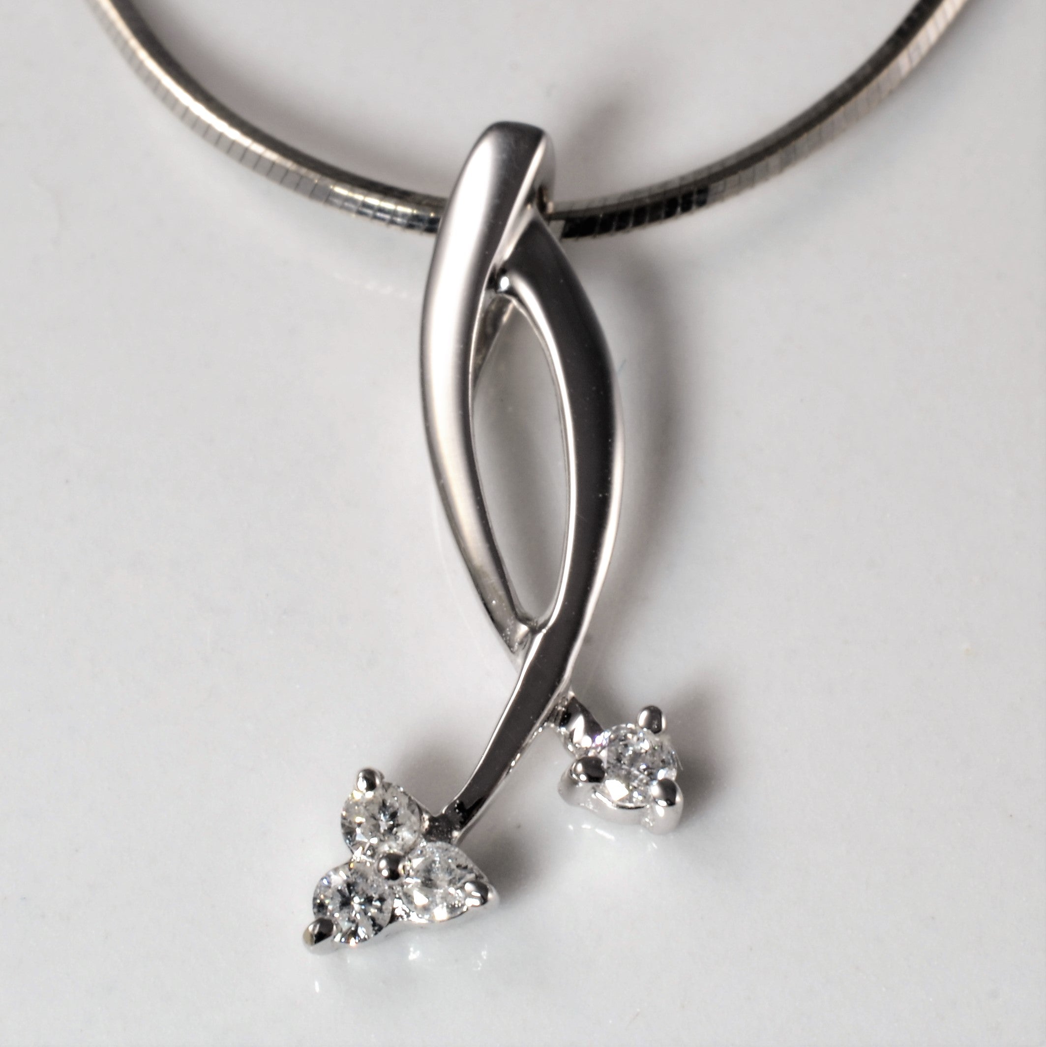 Twisted Diamond Necklace | 0.10ctw | 18" |