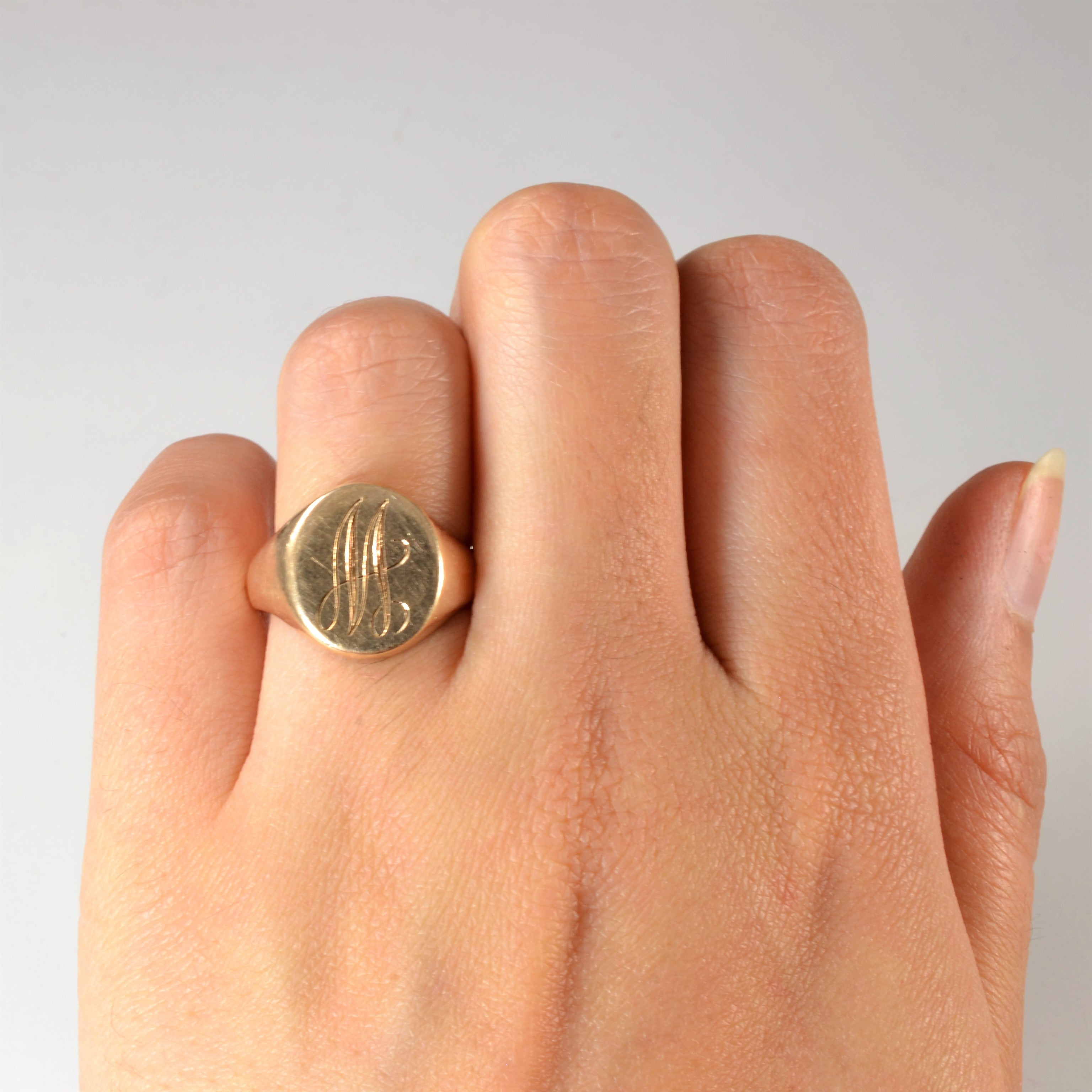 Yellow Gold Initial 'M' Signet Ring | SZ 6.5 |