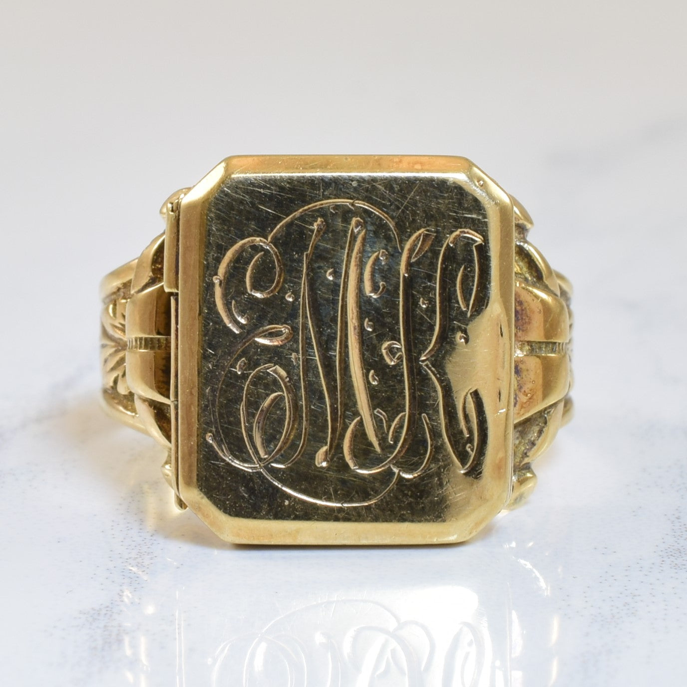 Vintage 10k Yellow Gold Locket Signet Ring | SZ 6.75 |