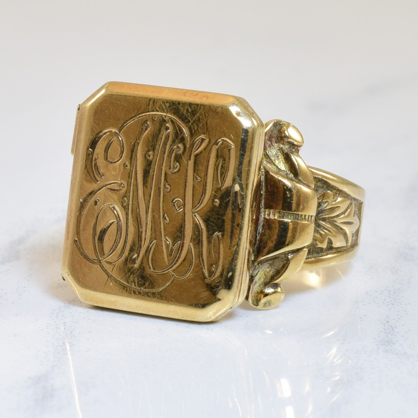 Vintage 10k Yellow Gold Locket Signet Ring | SZ 6.75 |