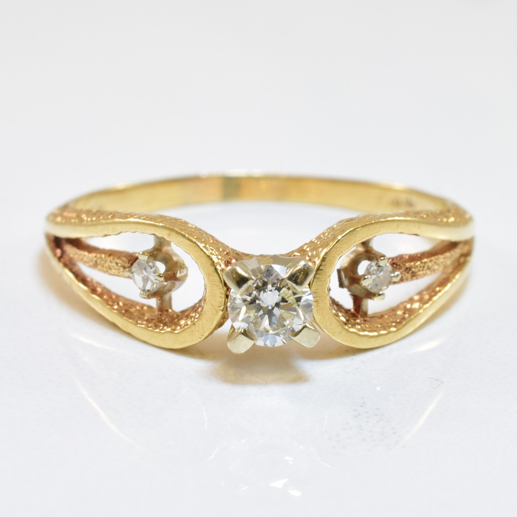 Bague en diamant texturée ajourée | 0,24 ct | Taille 8,25 |