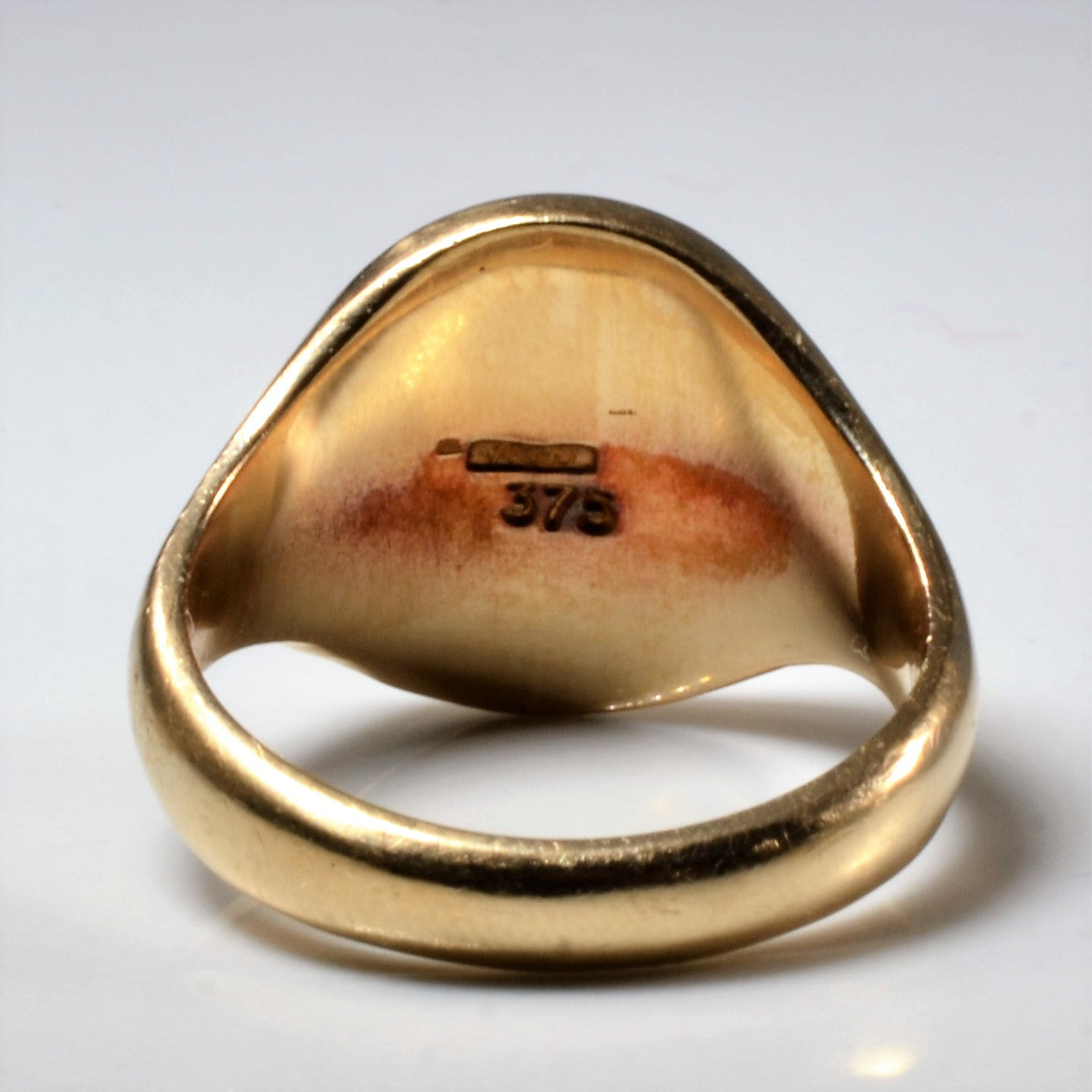 Yellow Gold Initial 'M' Signet Ring | SZ 6.5 |