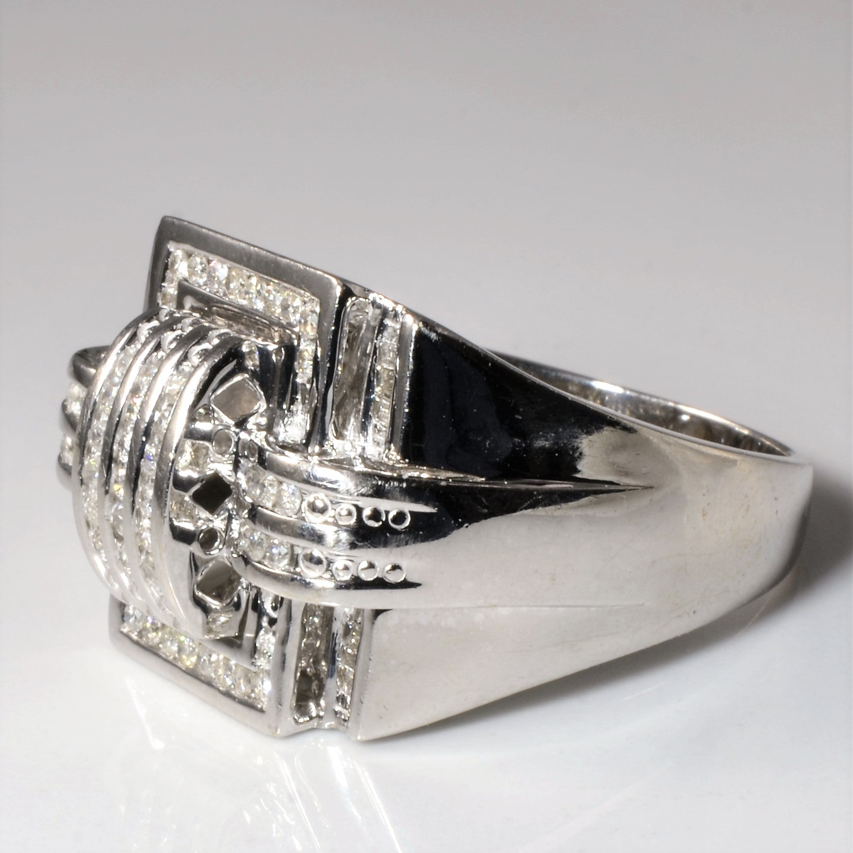Bague nœud carré en grille de diamants | 0,56 ct | Taille 11,75 |