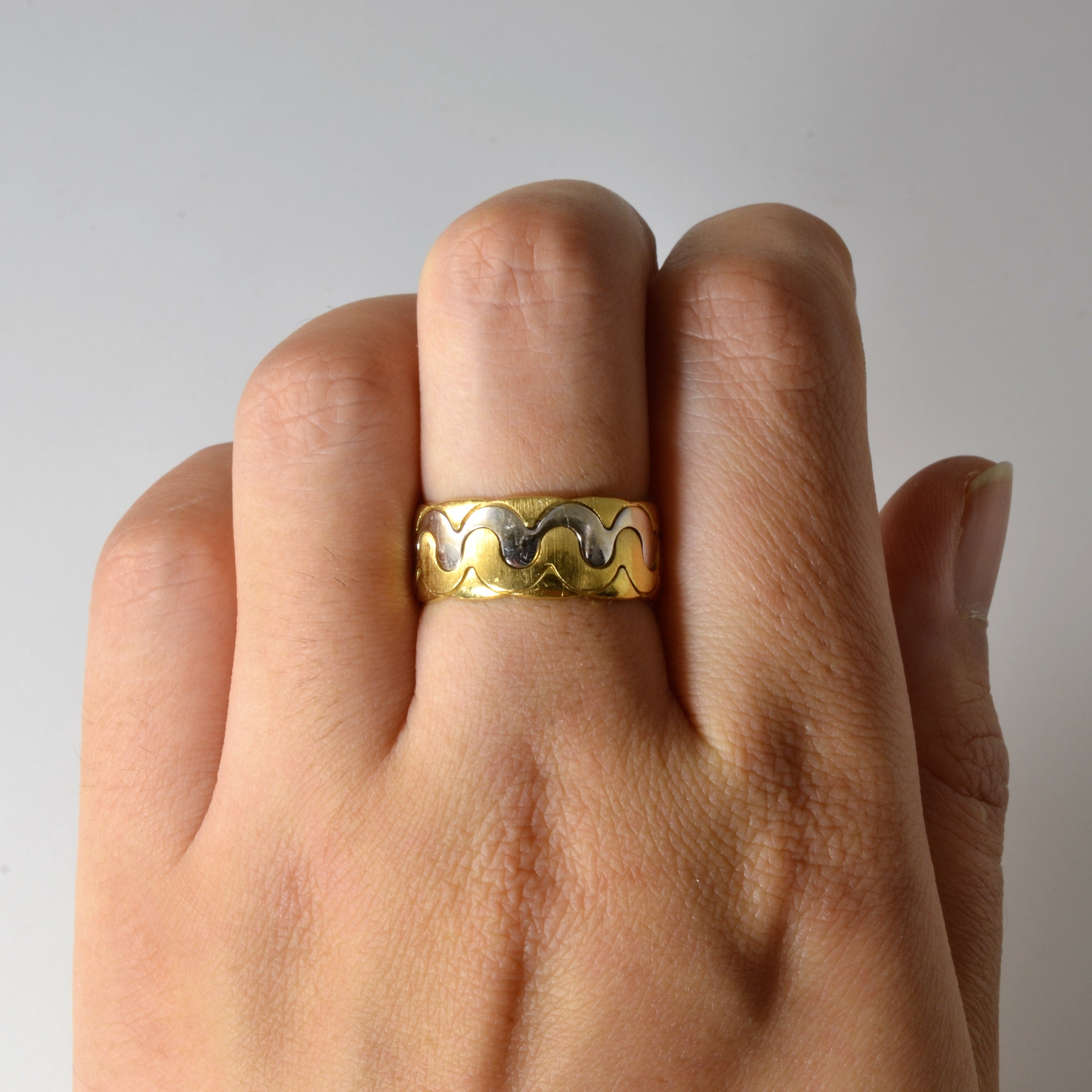 Interlocking Two Tone Wave Band | SZ 7.5 |
