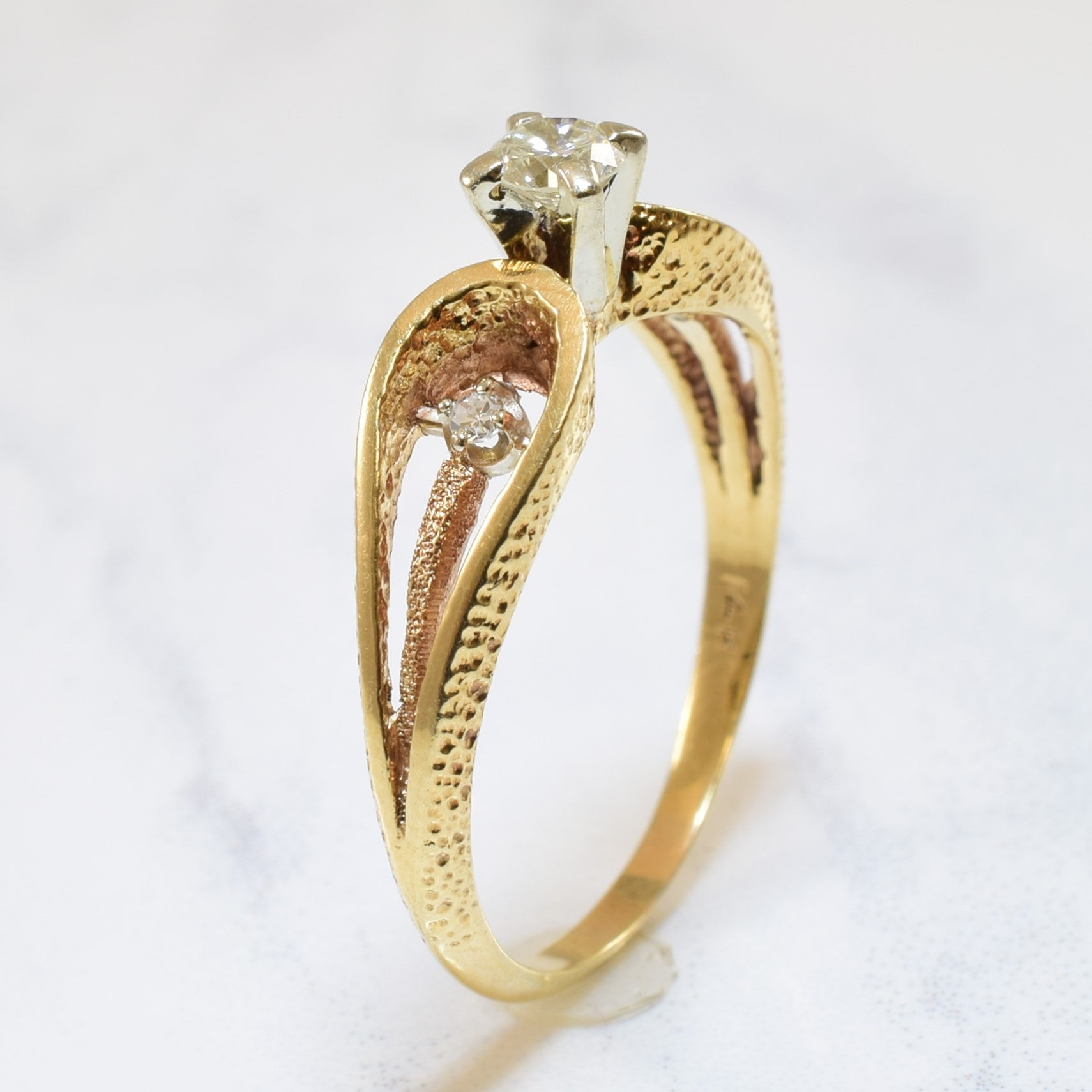 Bague en diamant texturée ajourée | 0,24 ct | Taille 8,25 |