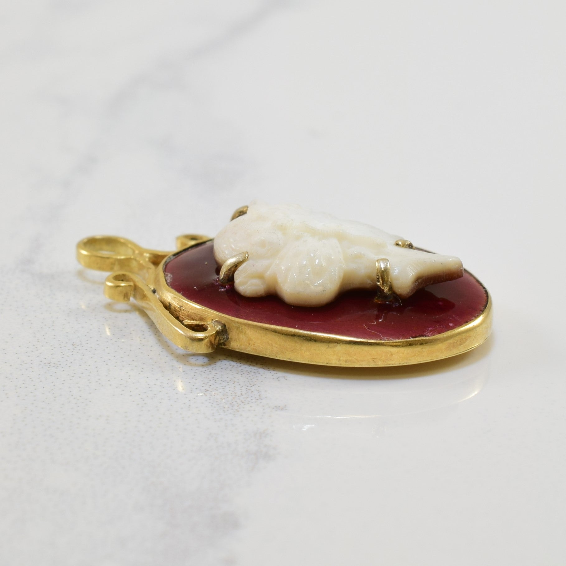 Art Nouveau Enamel Shell Cameo Pendant | 3.50ct |