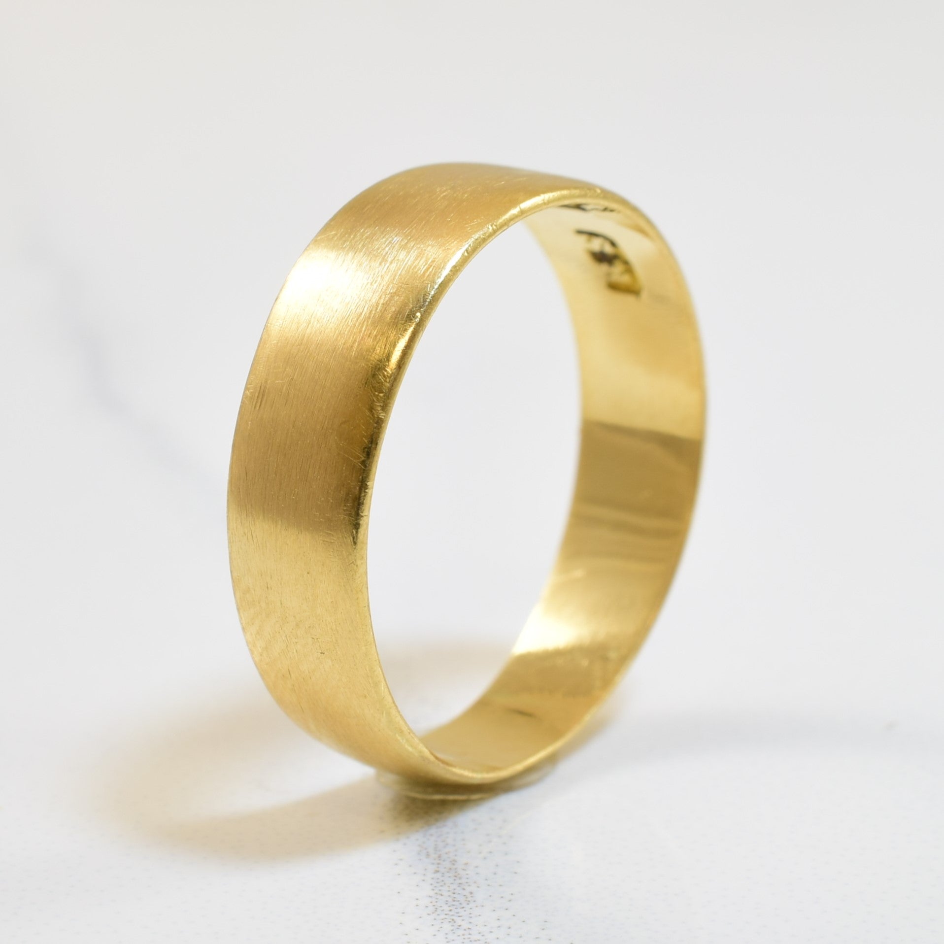 Alliance autrichienne en or jaune milieu du siècle | Taille 7 |