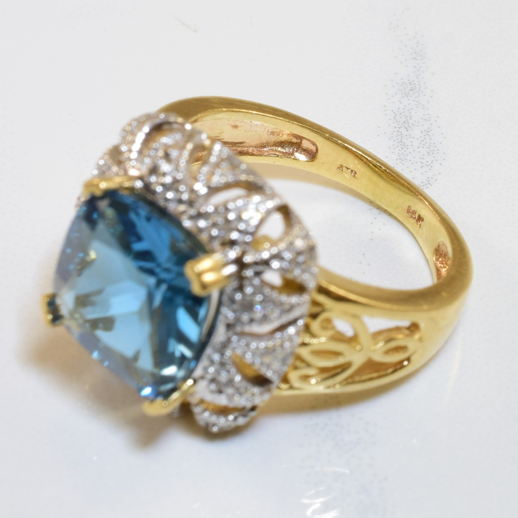 London Blue Topaz & Diamond Filigree Ring | 5.00ct, 0.06ctw | SZ 6.5 |