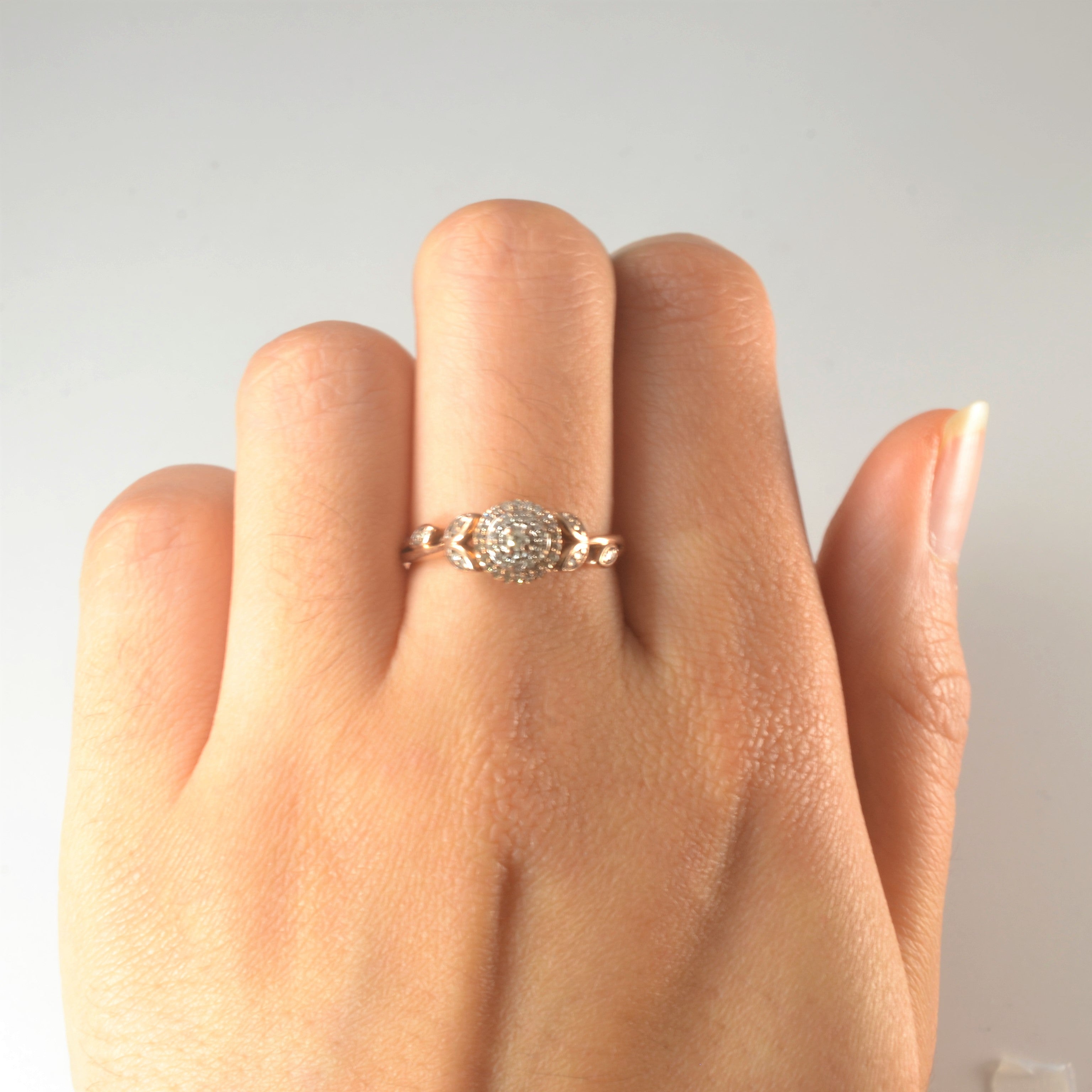 Floral Diamond Promise Ring | 0.14ctw | SZ 7 |