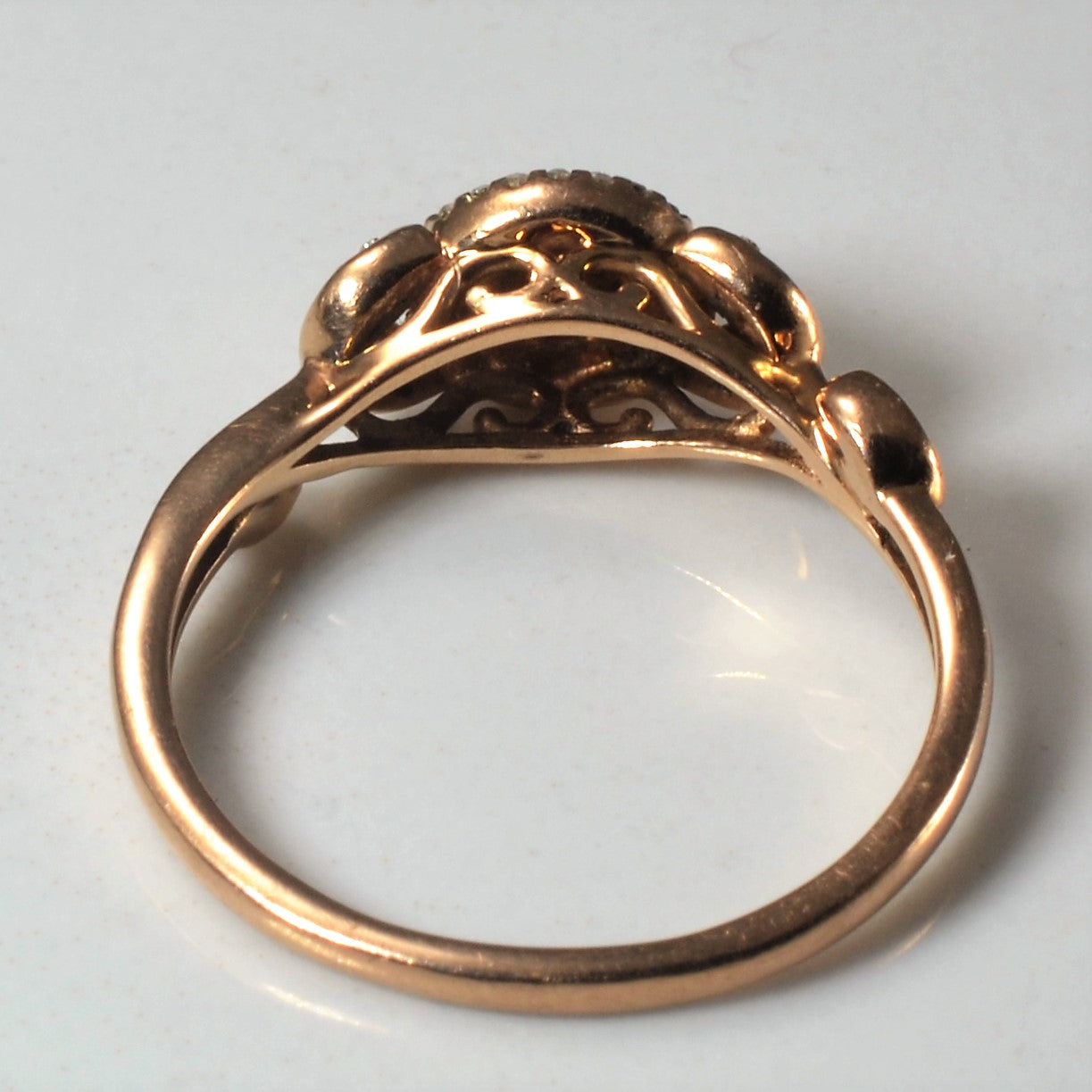 Floral Diamond Promise Ring | 0.14ctw | SZ 7 |