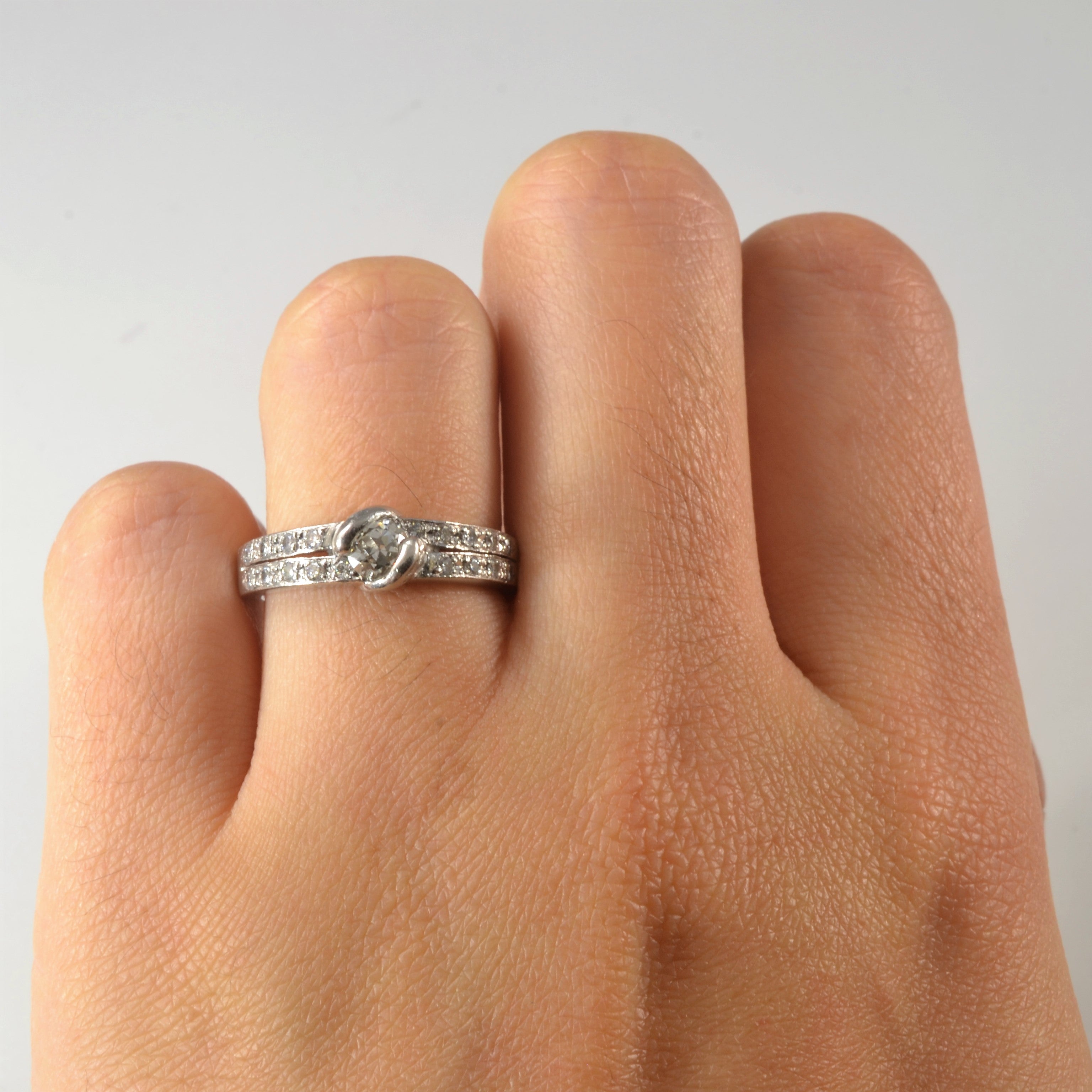 Double Row Diamond Platinum Ring | 0.45ctw | SZ 5.5 |