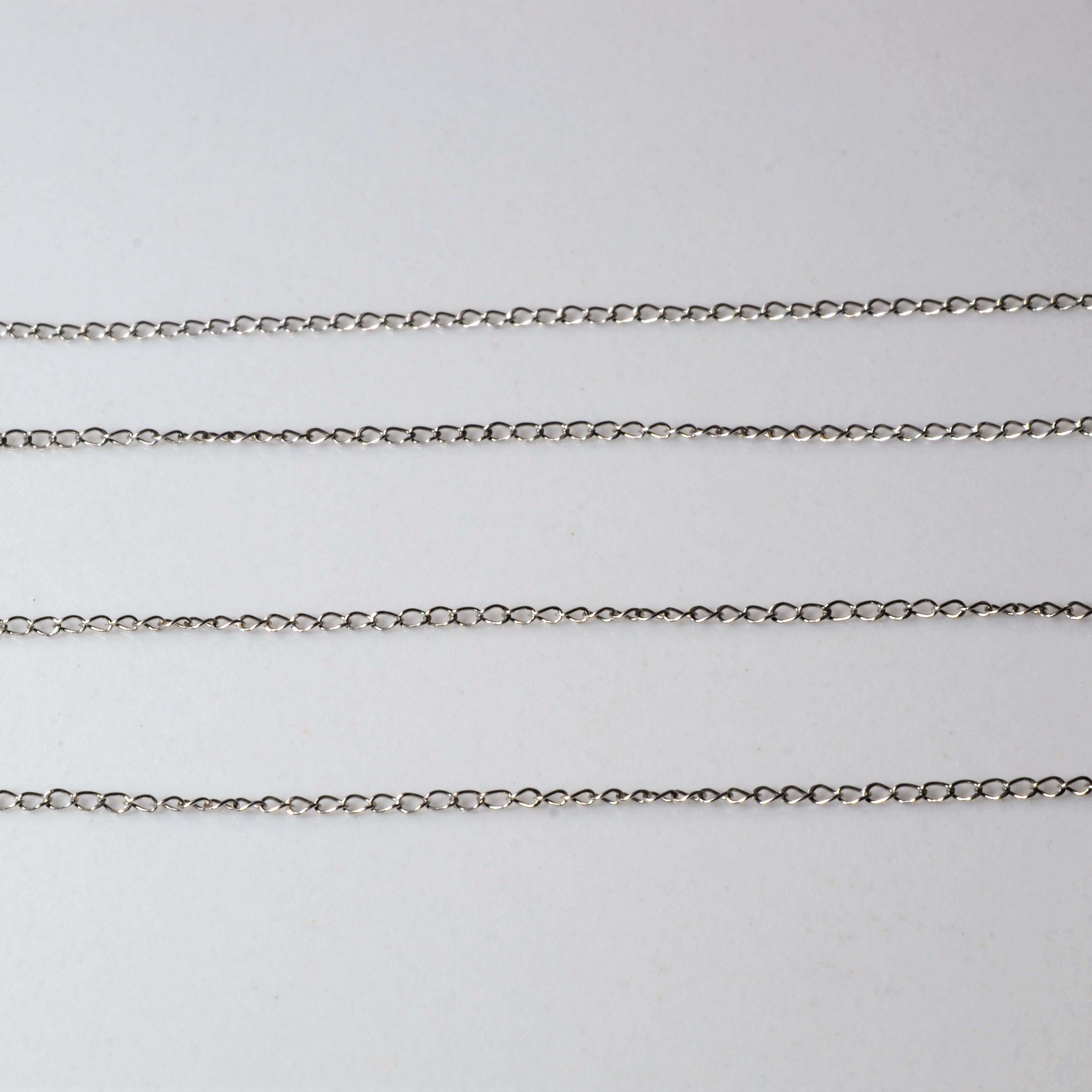 Fine Chain Diamond Circle Necklace | 0.11ctw |