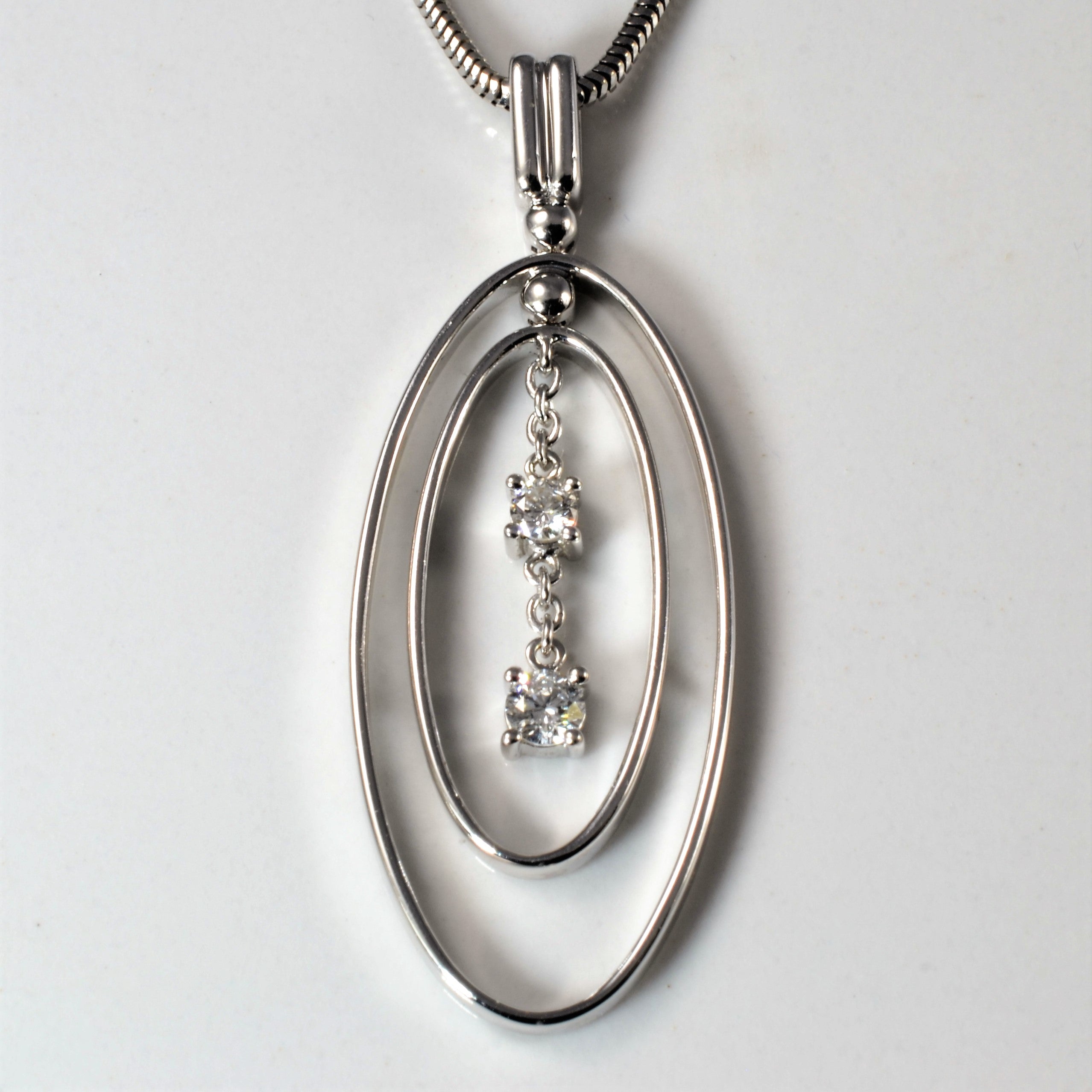 Diamond Double Oval Necklace | 0.20ctw | 18" |