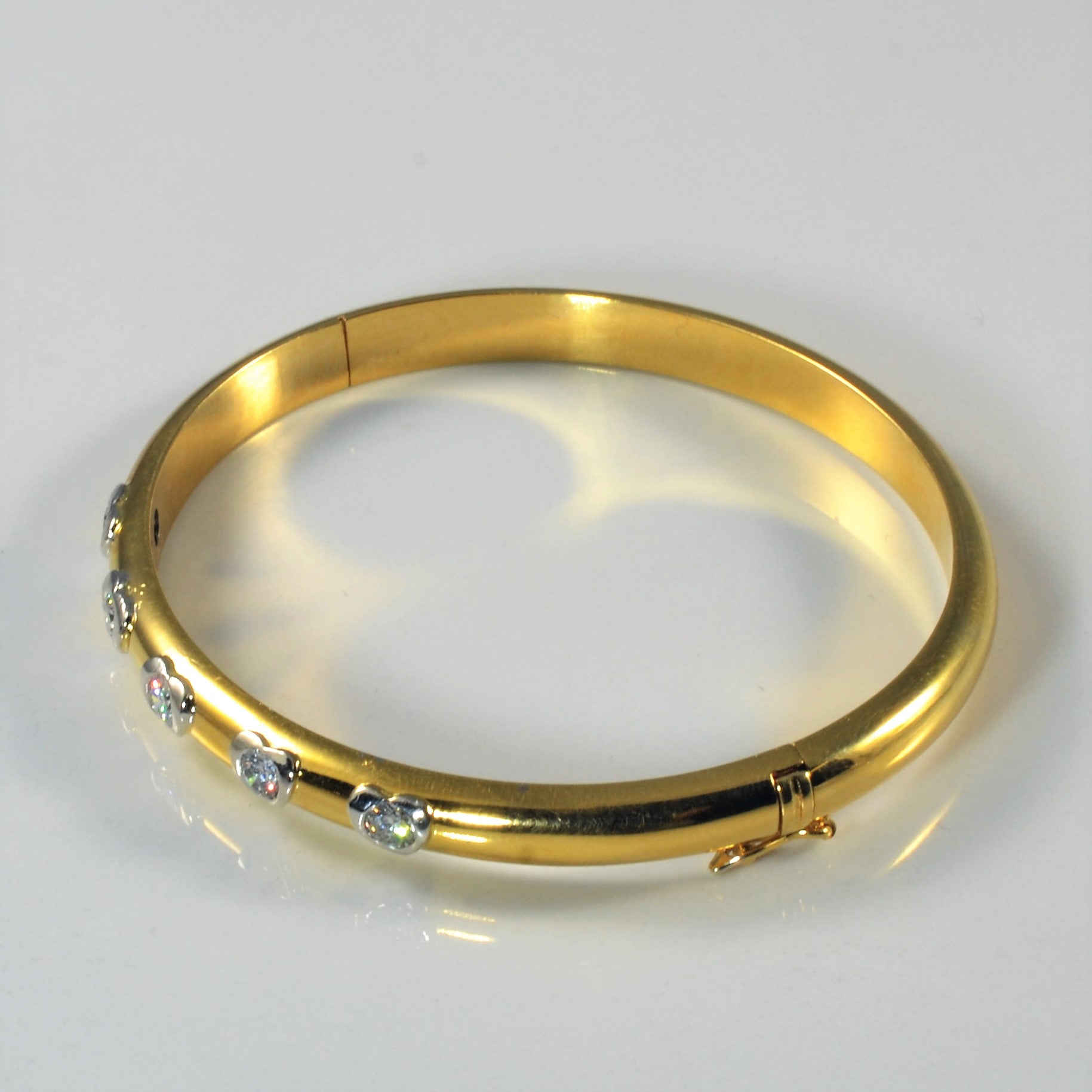 Gypsy Set Diamond Bangle | 0.66ctw | 6" |