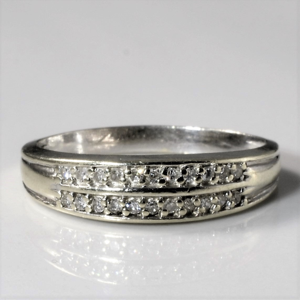 Double Row Diamond Ring | 0.10ctw | SZ 7.25 |