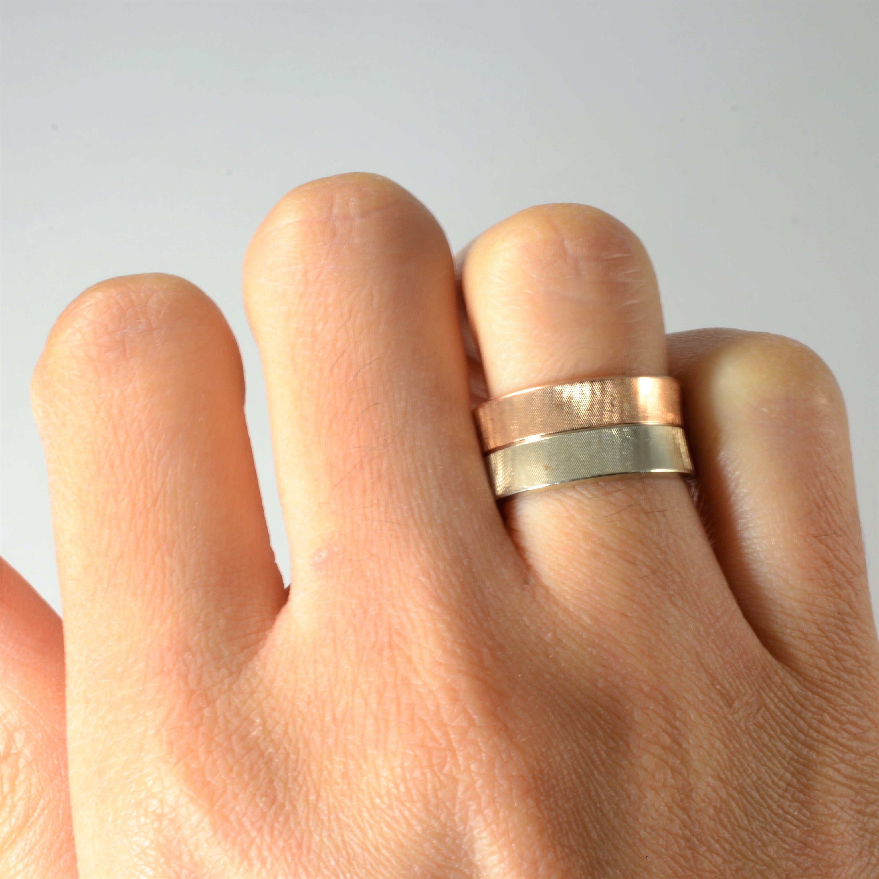 Two Tone Gold Satin Brushed Band | SZ 6 |