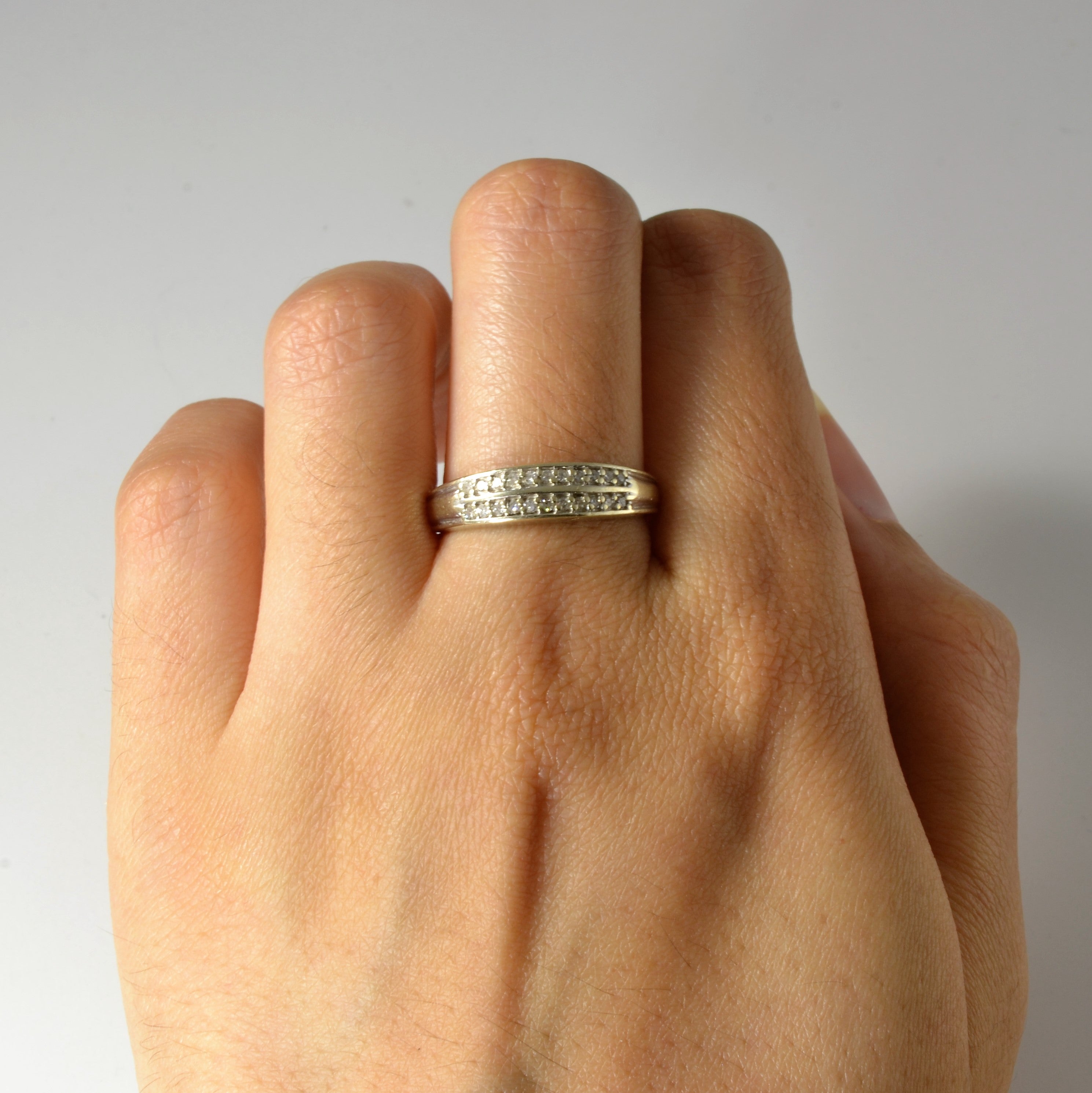 Double Row Diamond Ring | 0.10ctw | SZ 7.25 |