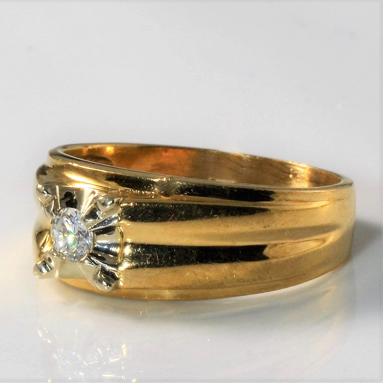 Illusion Set Diamond Ring | 0.15ct | SZ 8.25 |