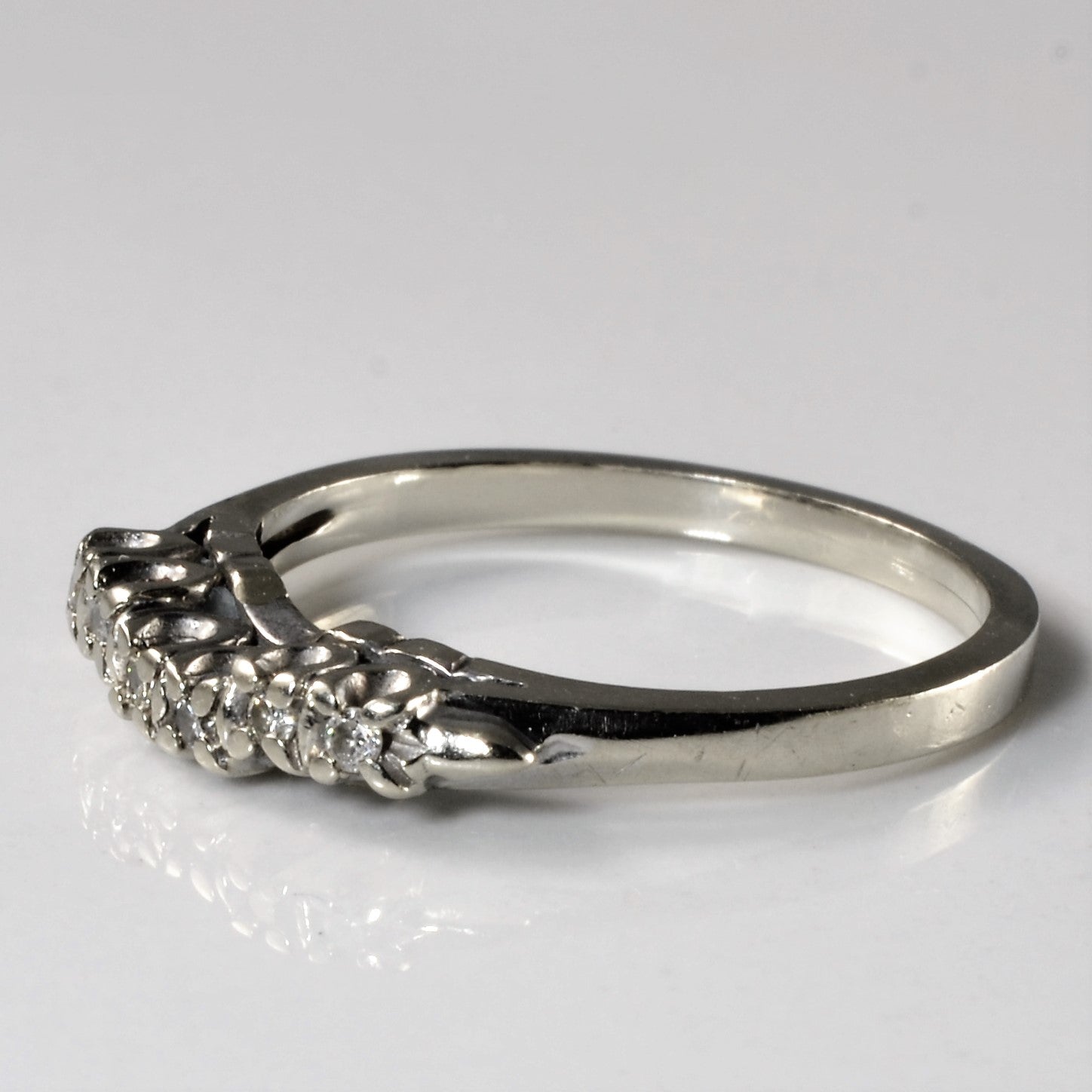 Art Deco Inspired Contour Band | 0.06ctw | SZ 6.25 |