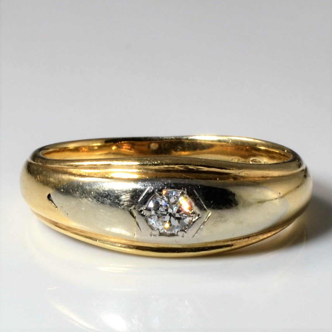 Tow Tone Flush Set Diamond Ring | 0.12ct | SZ 8 |