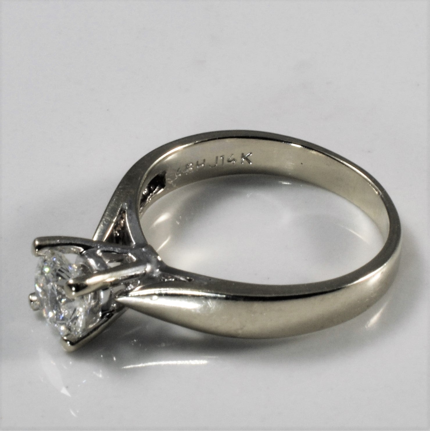 Tapered Solitaire Diamond Engagement Ring | 0.70ct | SZ 5.5 |