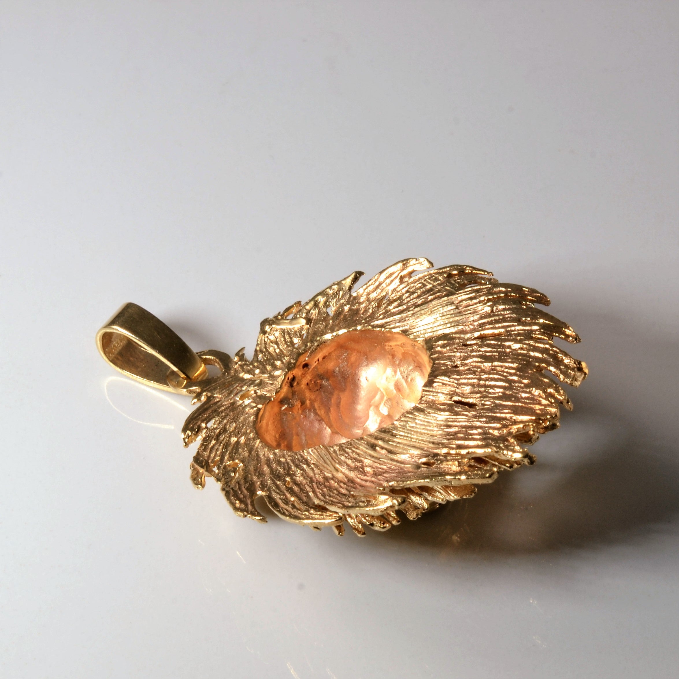 Diamond Eyed Lion Pendant | 0.15ctw |