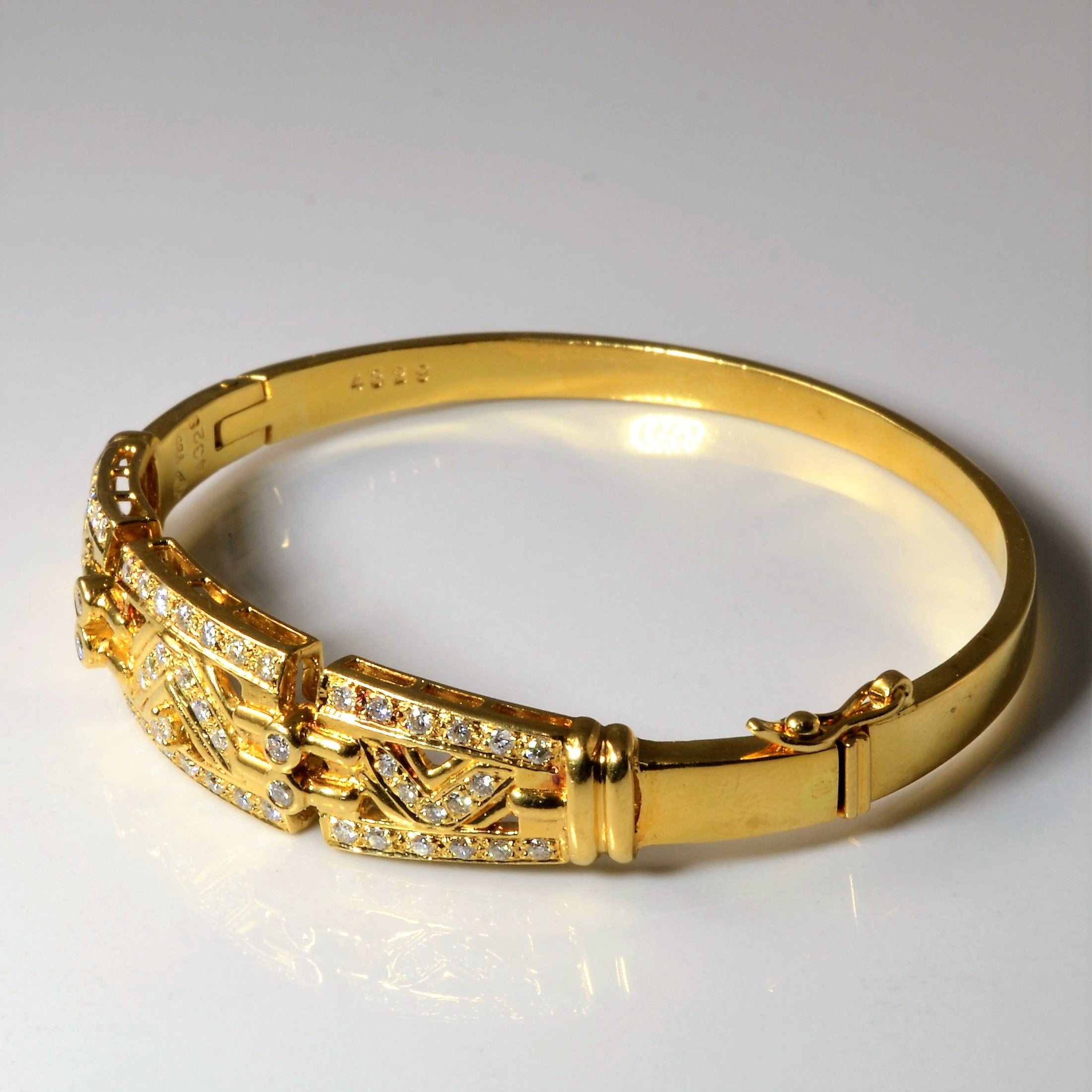 Hinged Diamond Bangle | 1.03ctw | 7.25" |
