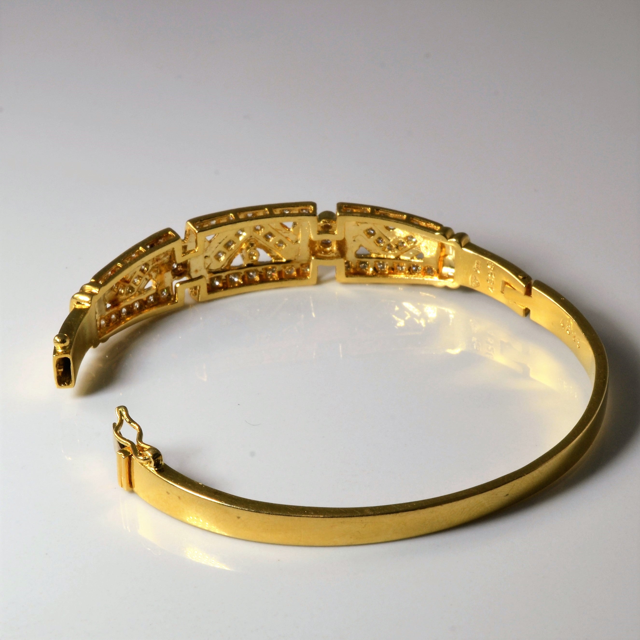 Hinged Diamond Bangle | 1.03ctw | 7.25" |