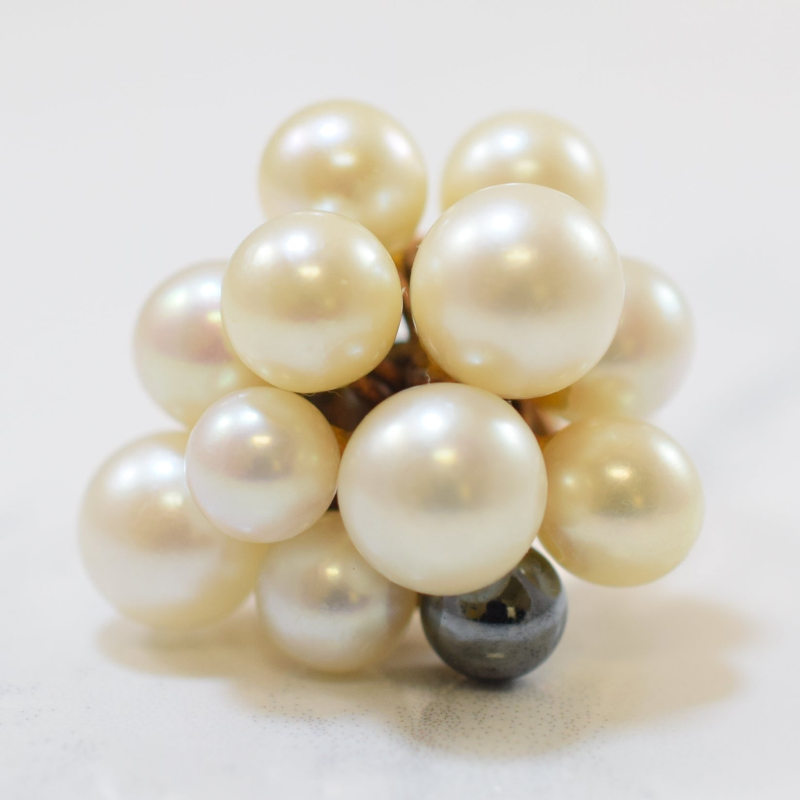 Split Shank Pearl & Hematite Cocktail Ring | 28.16ctw, 3.00ct | SZ 6.5 |