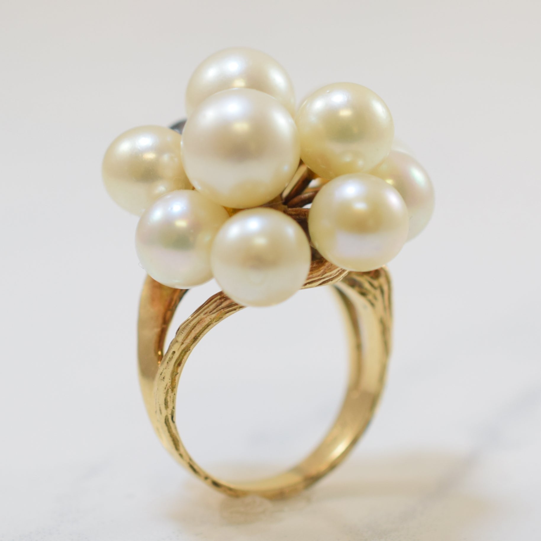 Split Shank Pearl & Hematite Cocktail Ring | 28.16ctw, 3.00ct | SZ 6.5 |
