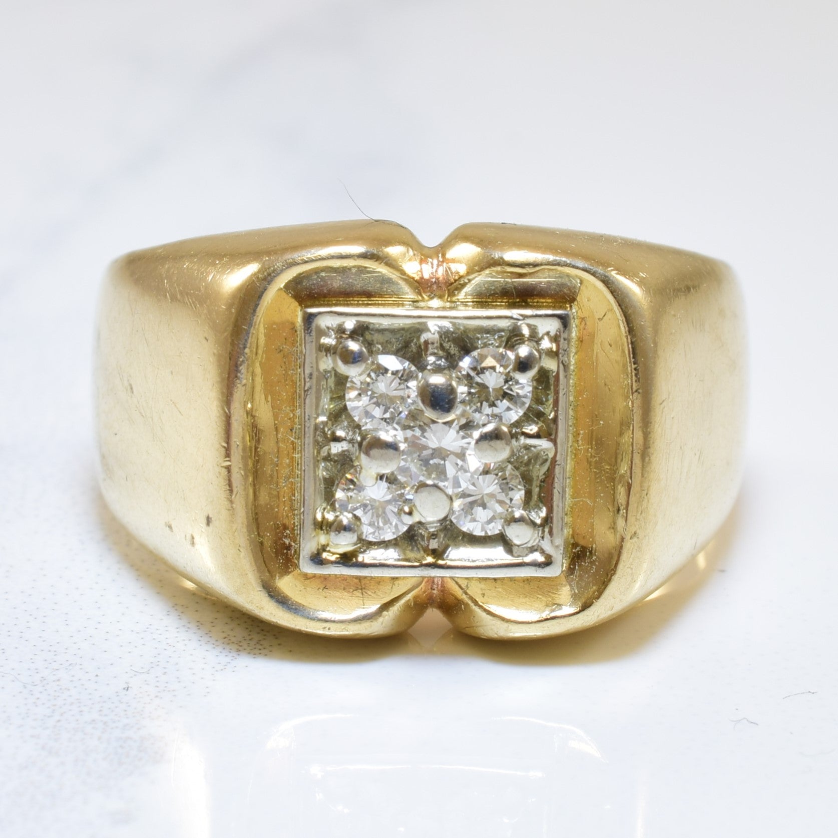 Pinched Flat Edge Diamond Ring | 0.25ctw | SZ 8.5 |