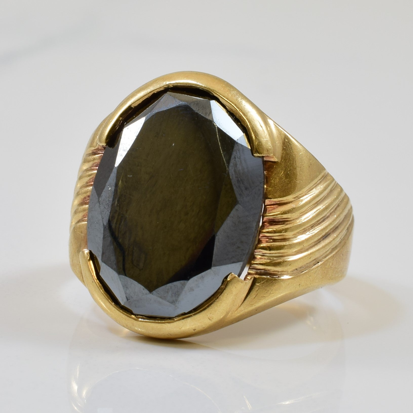 Semi Bezel Set Hematite Ring | 11.0ct | SZ 6.25 |