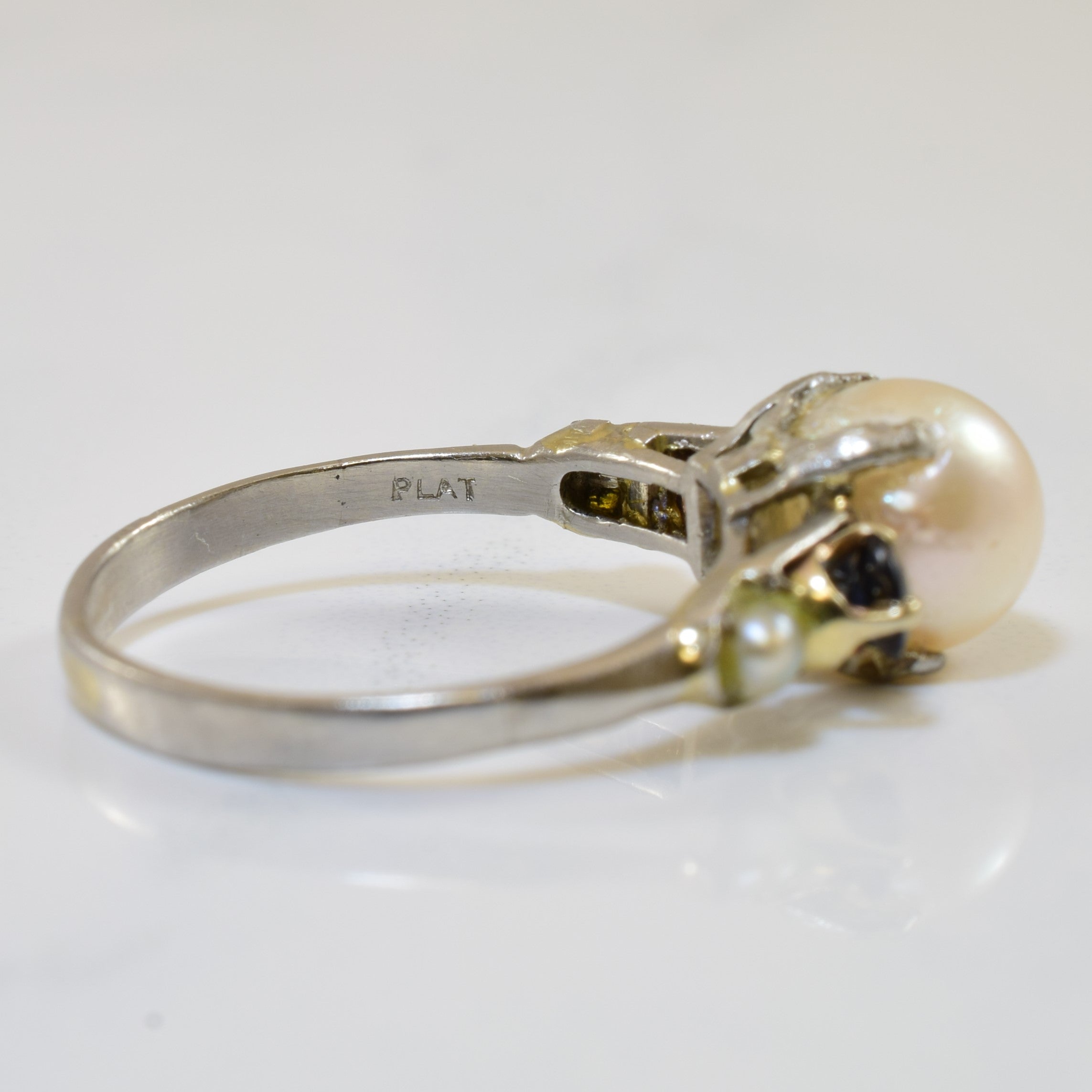 Pearl & Blue Sapphire Cathedral Ring | 7.50ctw | SZ 5 |