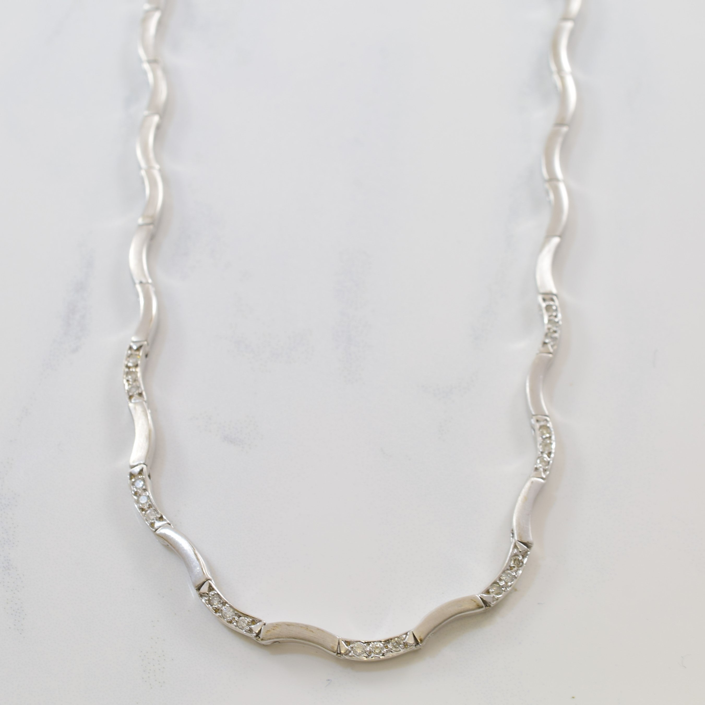 Wavy Diamond Necklace | 0.21ctw | 16" |