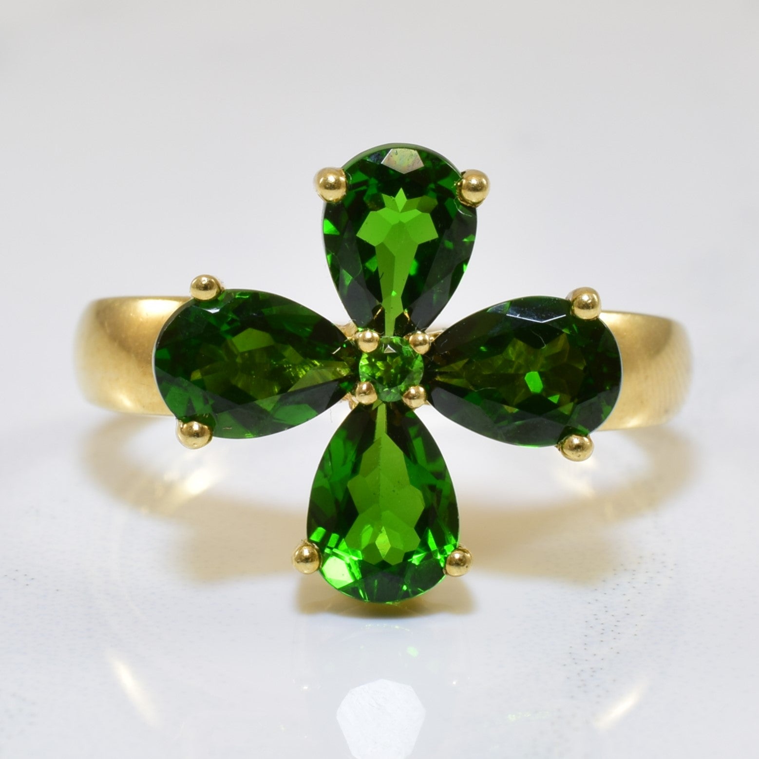 Bague trèfle en diopside chromé | 3,00 ct | Taille 9 |