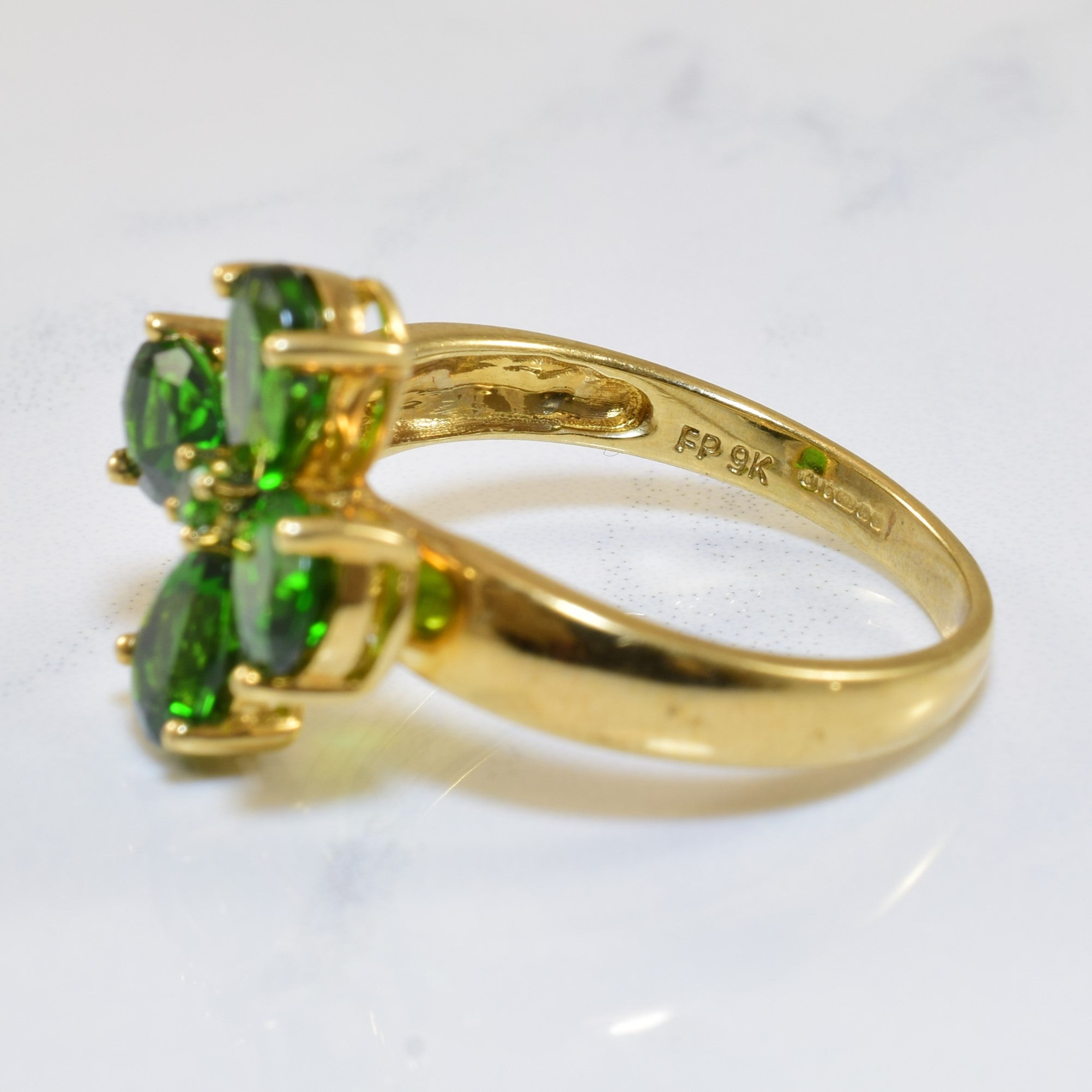 Bague trèfle en diopside chromé | 3,00 ct | Taille 9 |