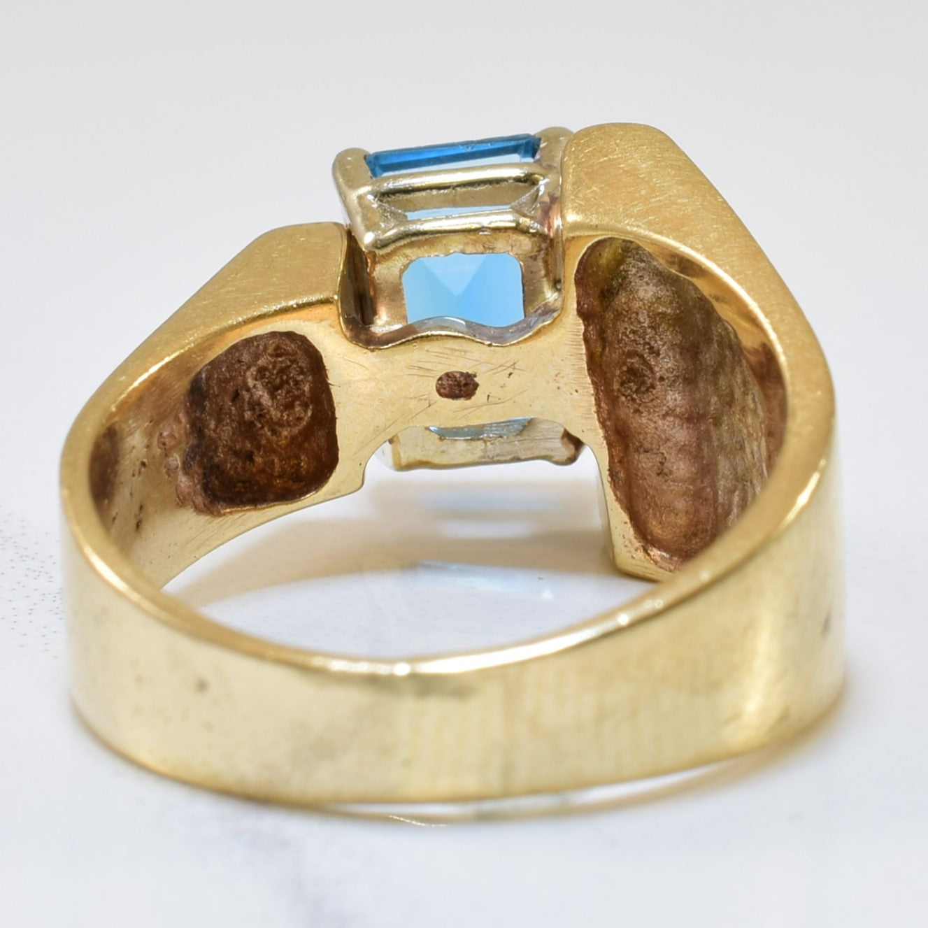 Offset Emerald Cut Blue Topaz Ring | 1.65ct | SZ 5.75 |
