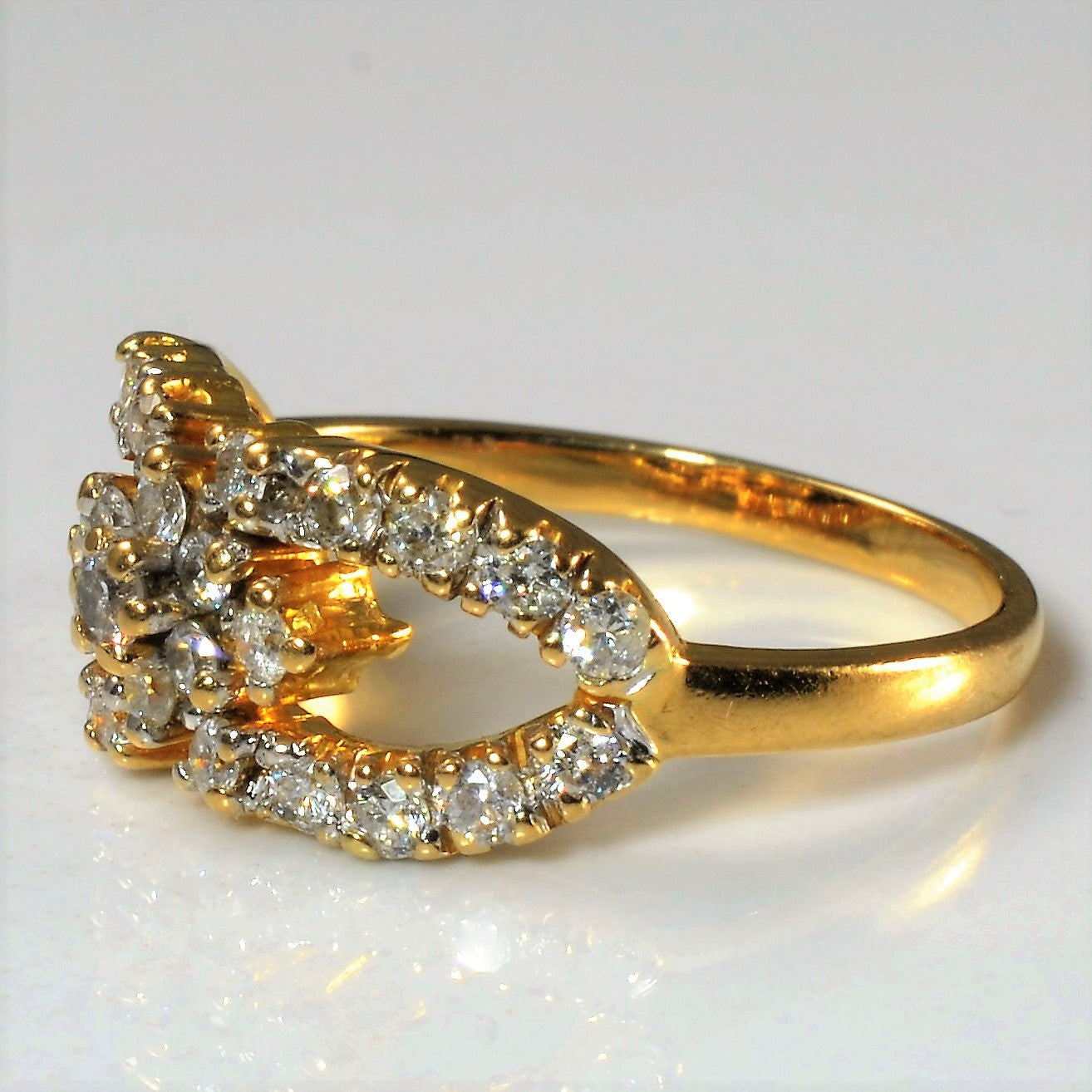 Pave Diamond Cluster Ring | 0.65ctw | SZ 5.75 |
