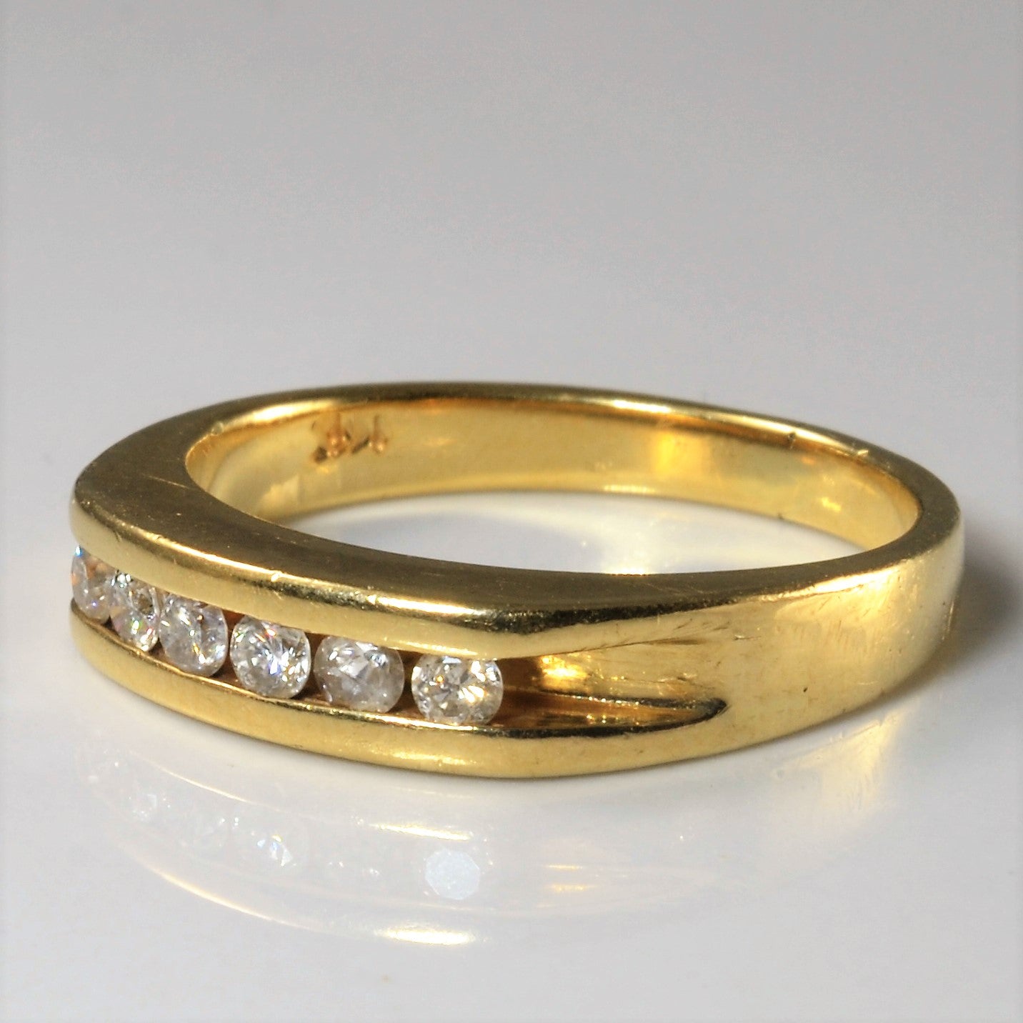 Channel Set Diamond Ring | 0.30ctw | SZ 8.75 |