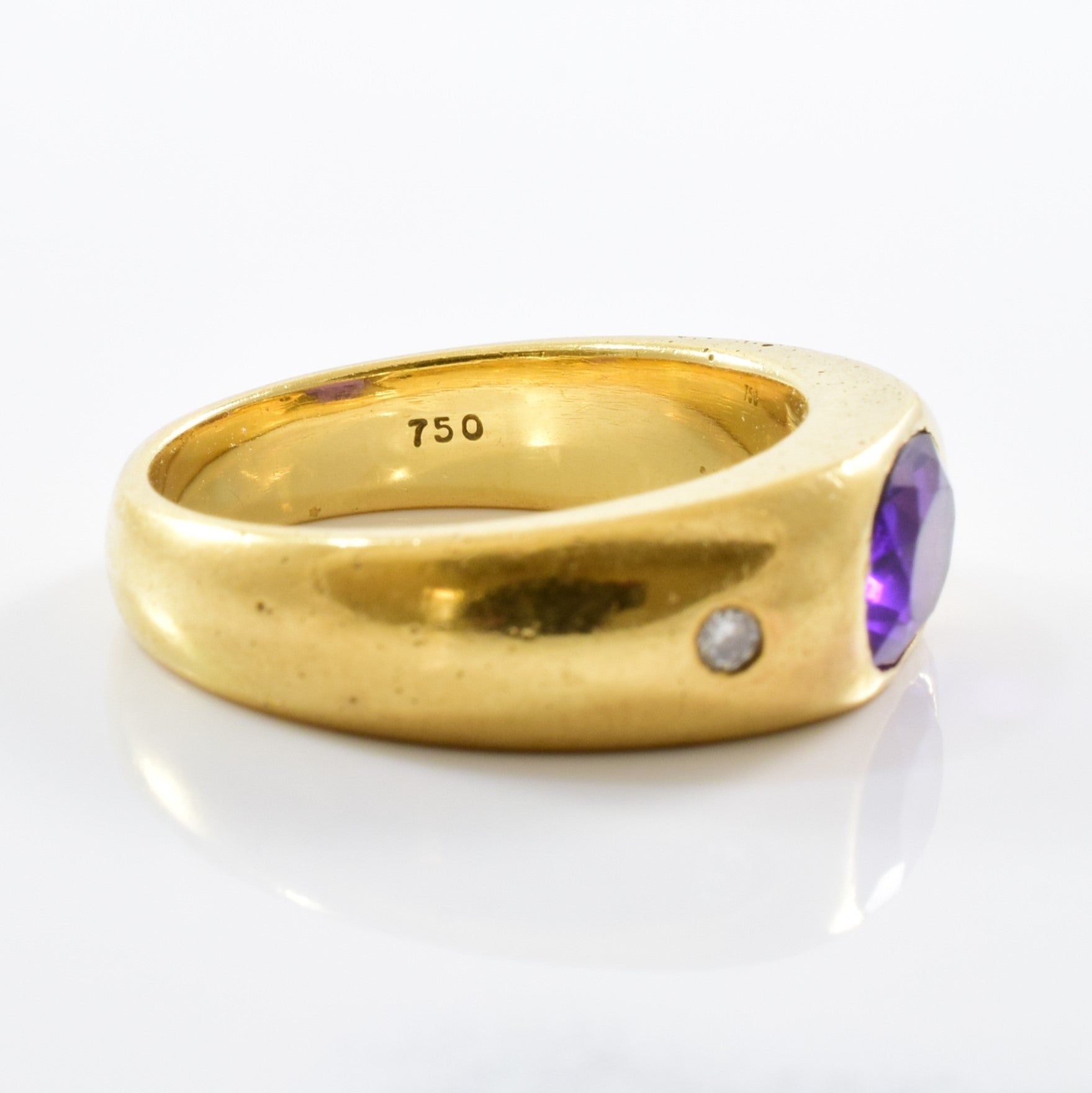 Flush Set Amethyst & Diamond Ring | 0.04ctw, 1.00ct | SZ 7.5 |